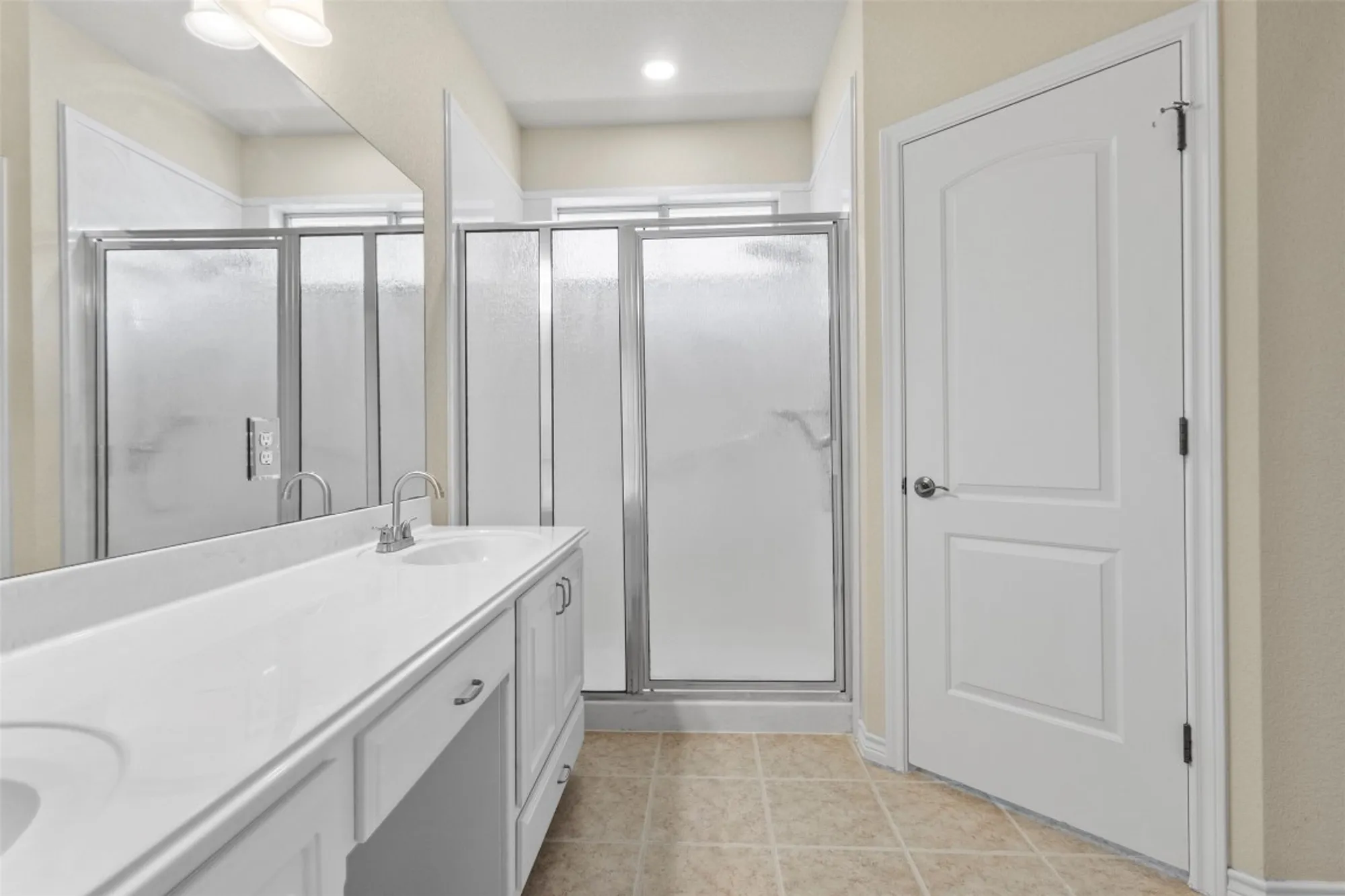 Property Slideshow image 22 of 38 | 304 brazos dr, Georgetown, TX, 78628