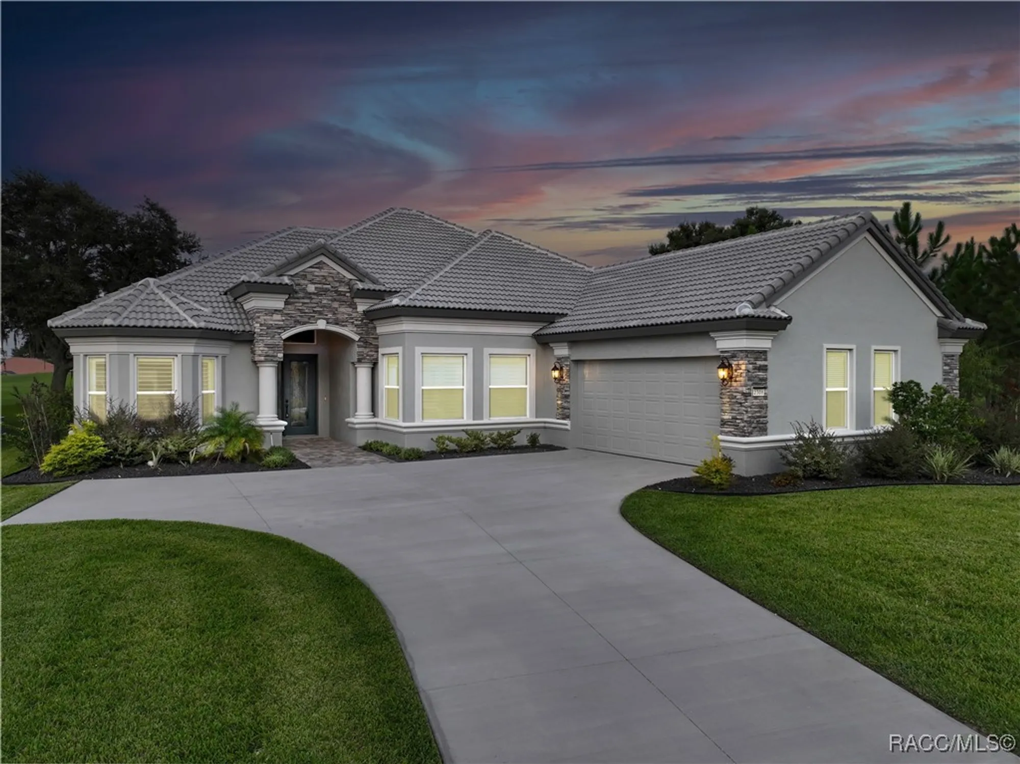Property Slideshow image 1 of 95 | 2308 n peakview loop, Hernando, FL, 34442