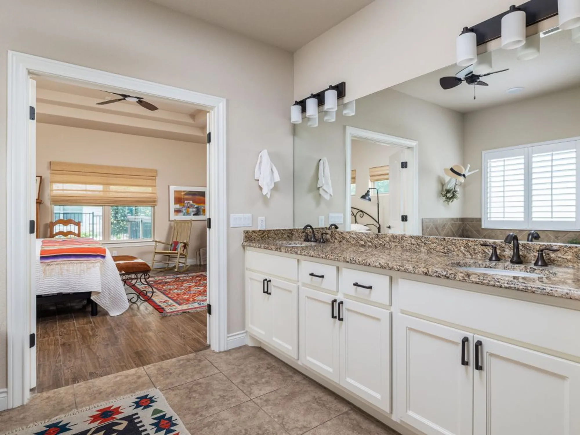 Property Slideshow image 15 of 36 | 817 sierra blanco loop, Georgetown, TX, 78633