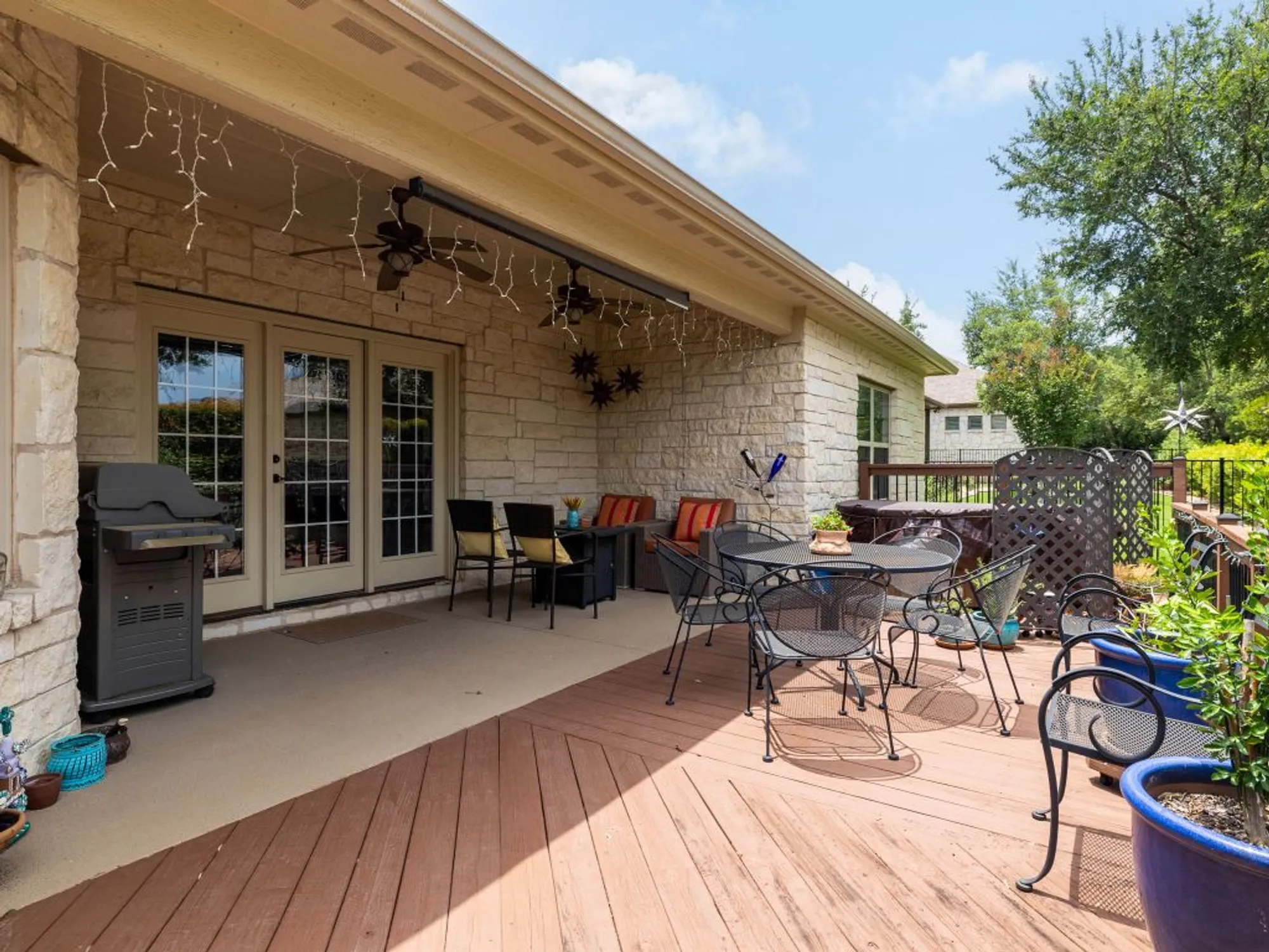 Property Slideshow image 23 of 36 | 817 sierra blanco loop, Georgetown, TX, 78633