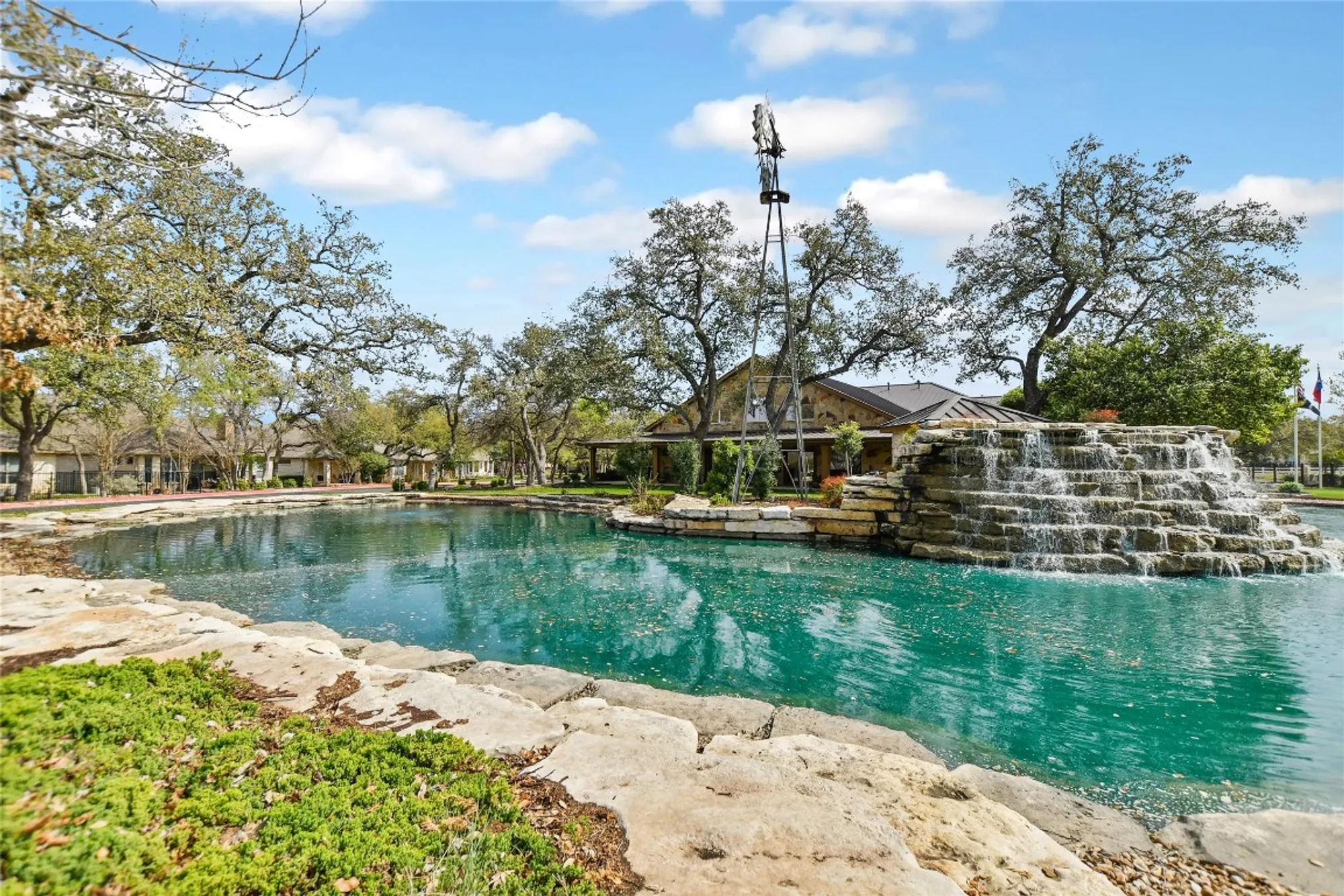 Property Slideshow image 30 of 36 | 817 sierra blanco loop, Georgetown, TX, 78633