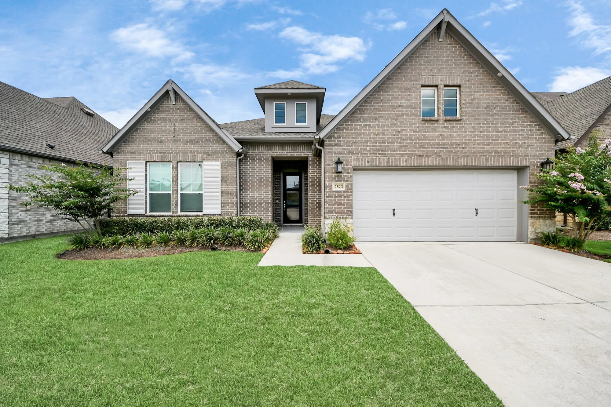 Property Slideshow image 1 of 33 | 7523 congress trail way, Porter, TX, 77365