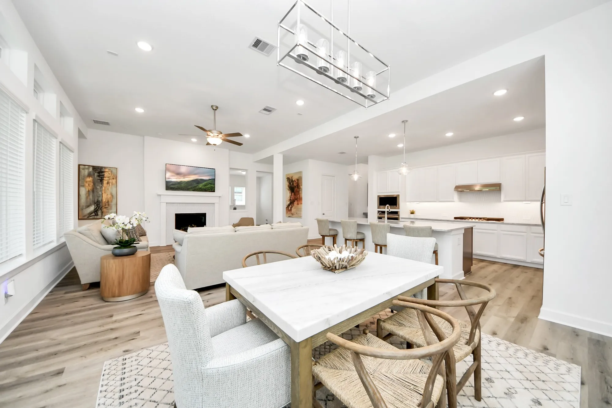 Property Slideshow image 12 of 33 | 7523 congress trail way, Porter, TX, 77365