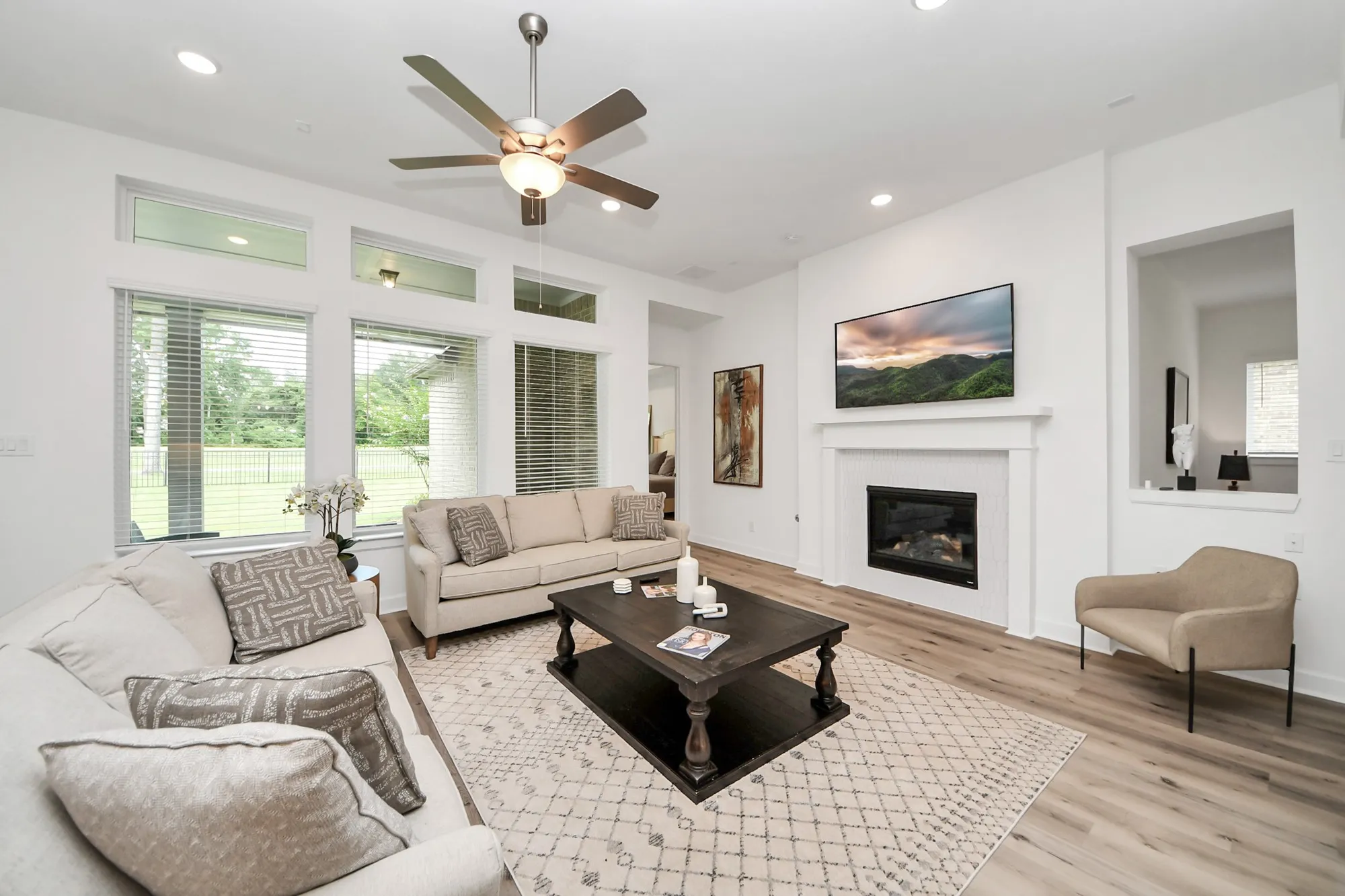 Property Slideshow image 13 of 33 | 7523 congress trail way, Porter, TX, 77365