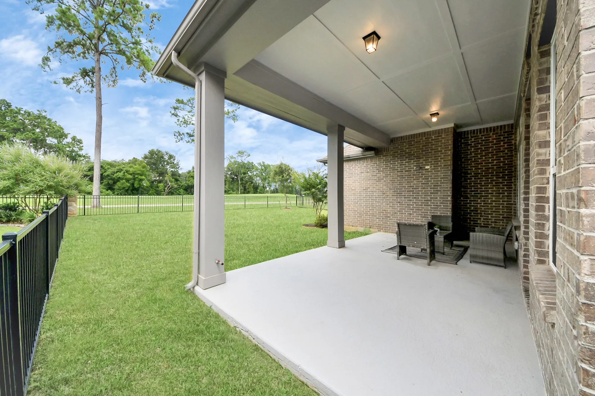 Property Slideshow image 24 of 33 | 7523 congress trail way, Porter, TX, 77365