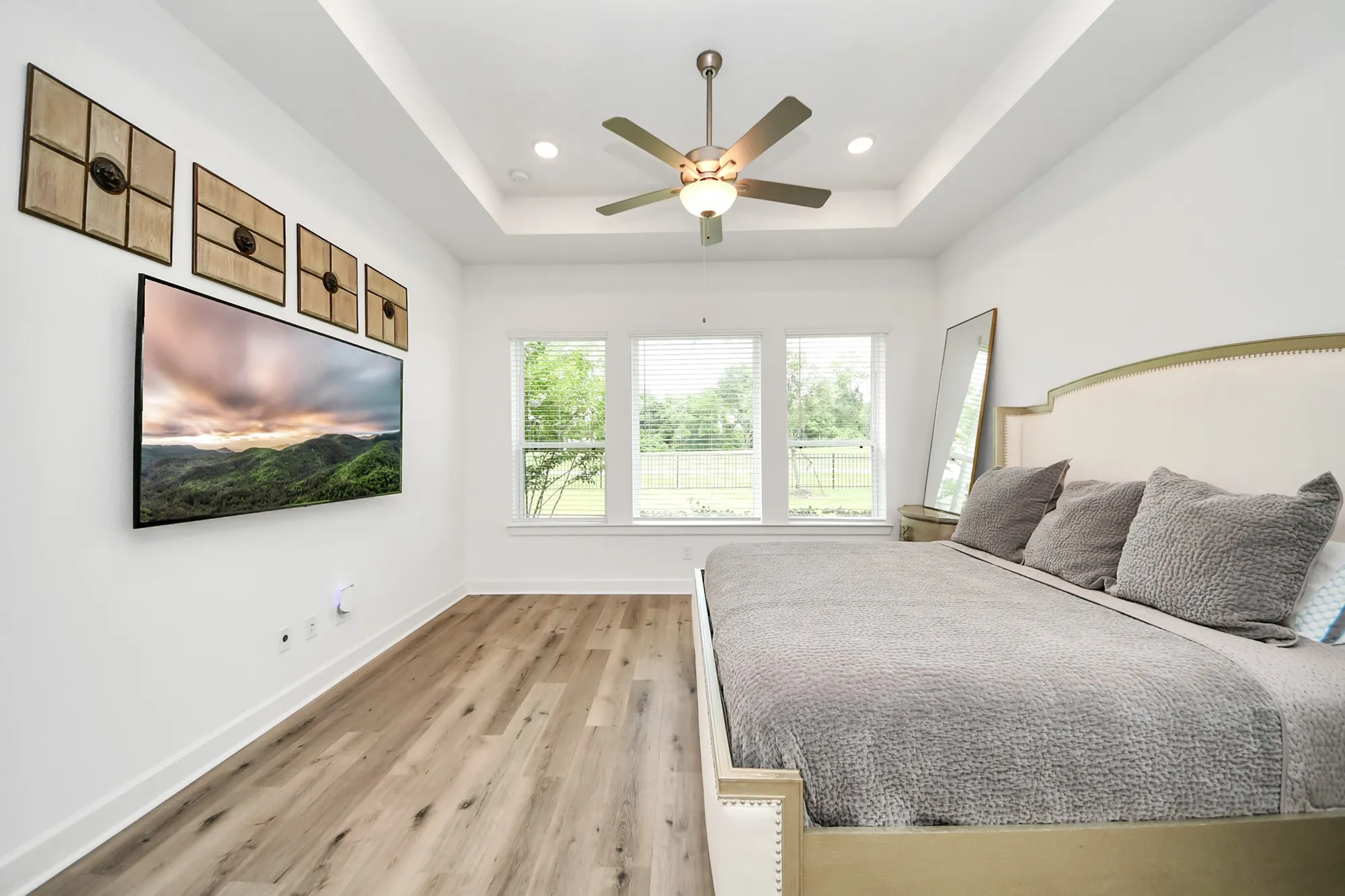 Property Slideshow image 20 of 33 | 7523 congress trail way, Porter, TX, 77365