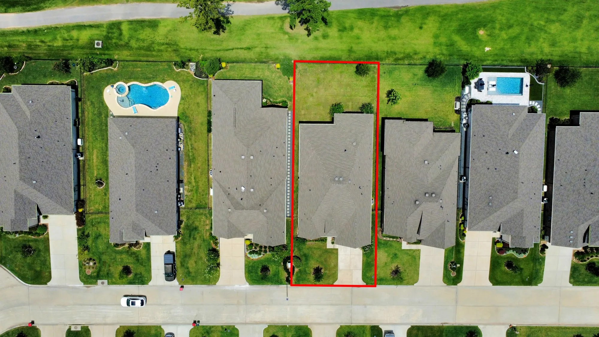 Property Slideshow image 30 of 33 | 7523 congress trail way, Porter, TX, 77365