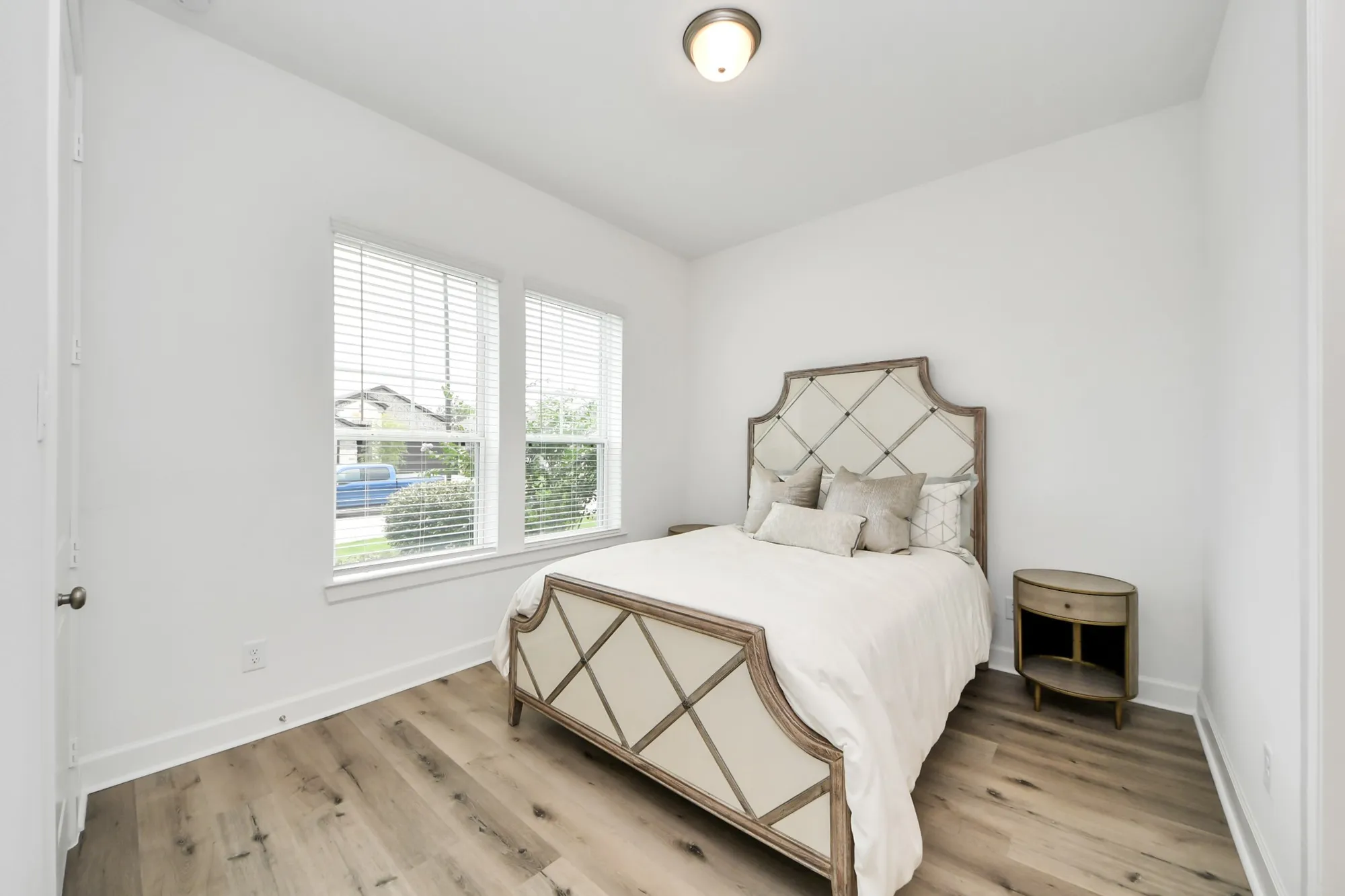 Property Slideshow image 5 of 33 | 7523 congress trail way, Porter, TX, 77365