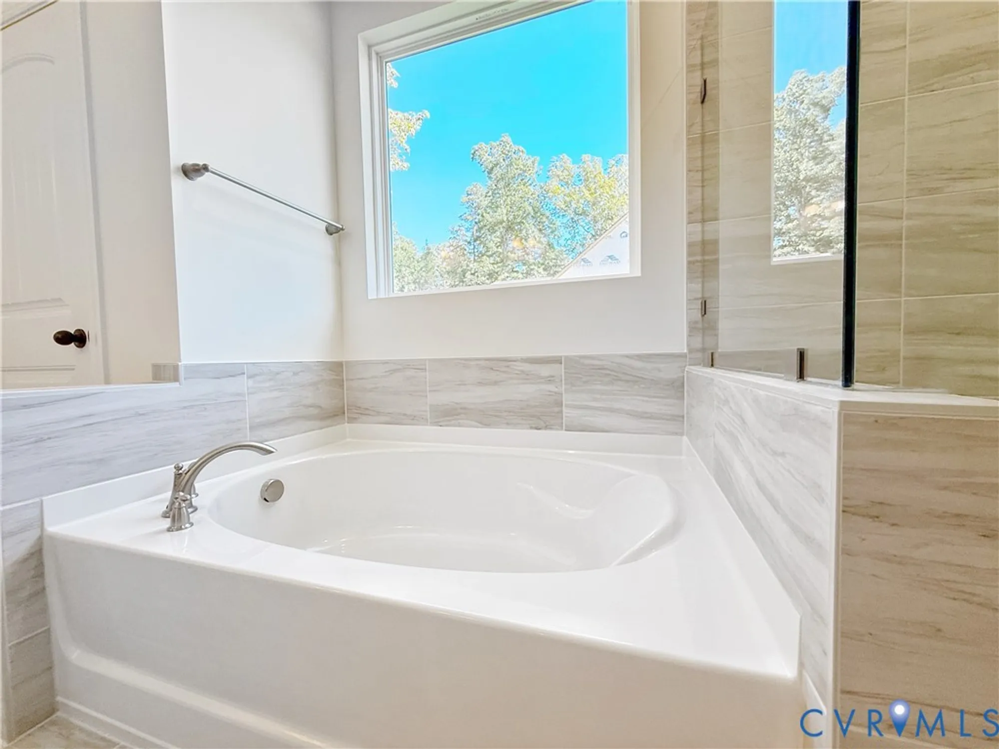 Property Slideshow image 16 of 36 | 8130 clancy ct, Chesterfield, VA, 23838