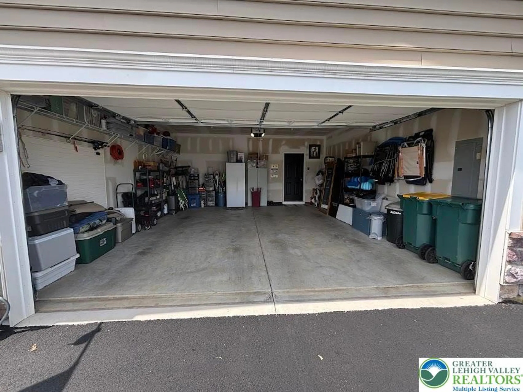 Property Slideshow image 34 of 36 | 3803 loyal ln, Easton, PA, 18045