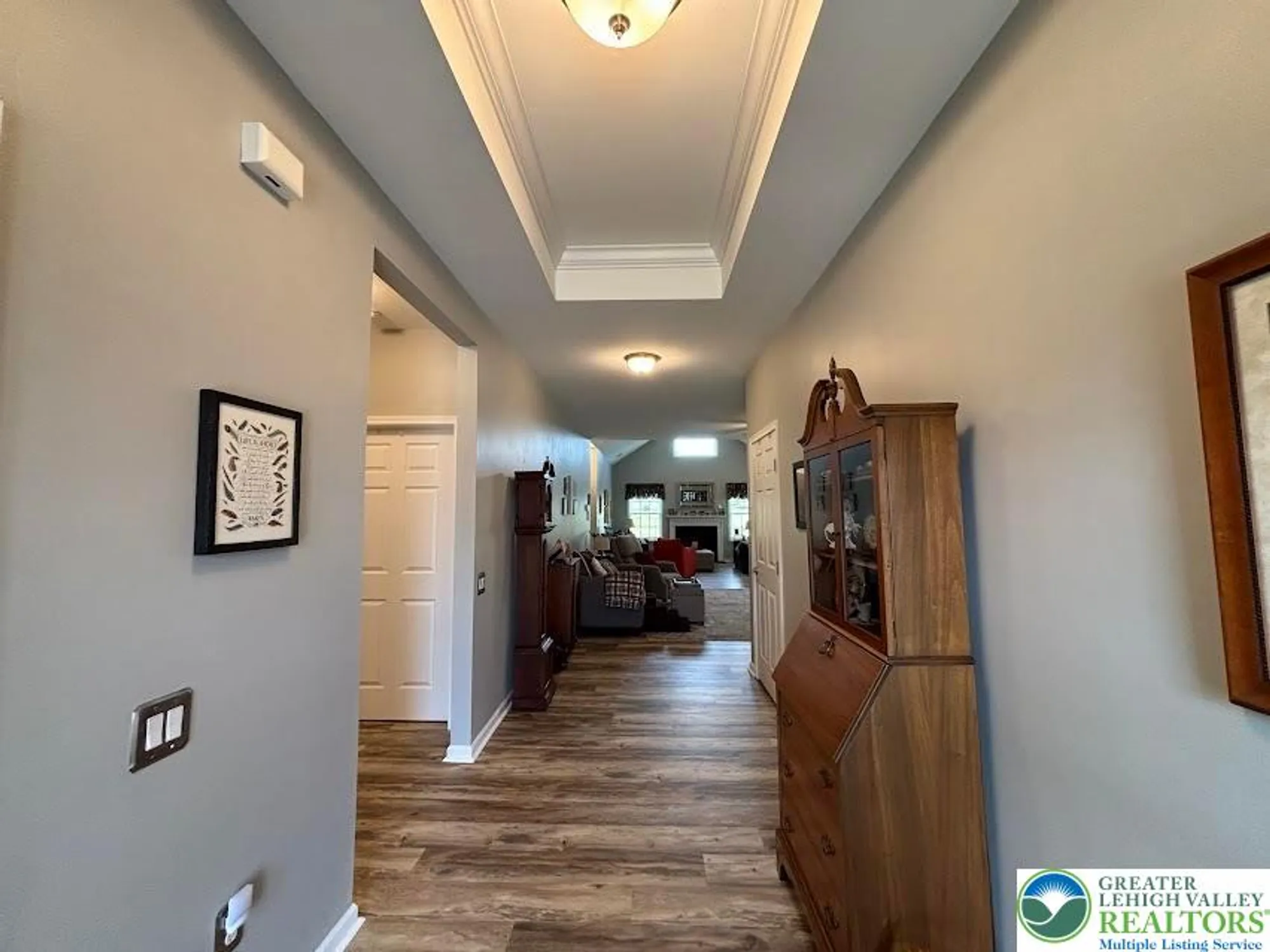 Property Slideshow image 5 of 36 | 3803 loyal ln, Easton, PA, 18045