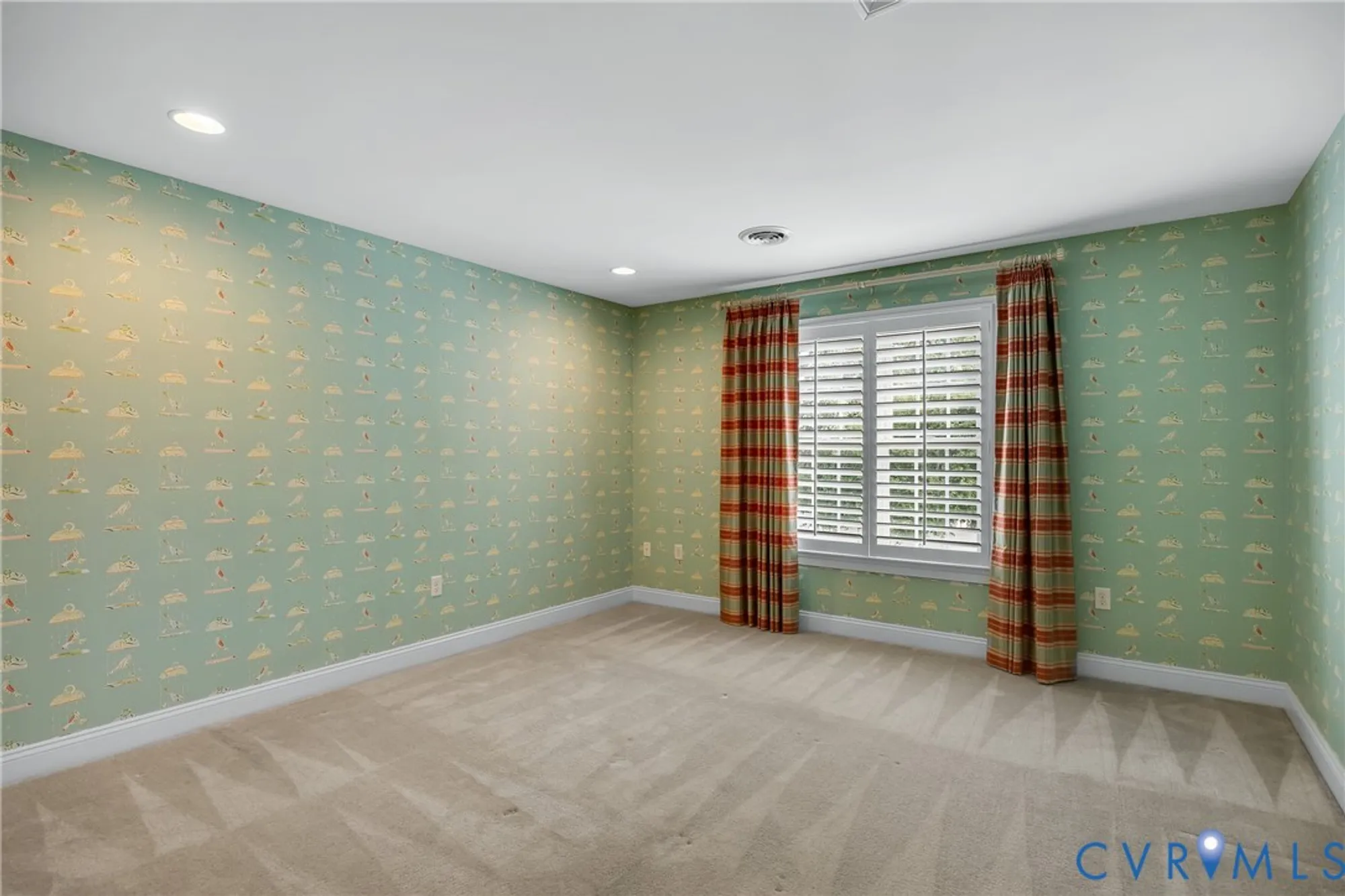 Property Slideshow image 24 of 47 | 10011 berry pond ln, Mechanicsville, VA, 23116