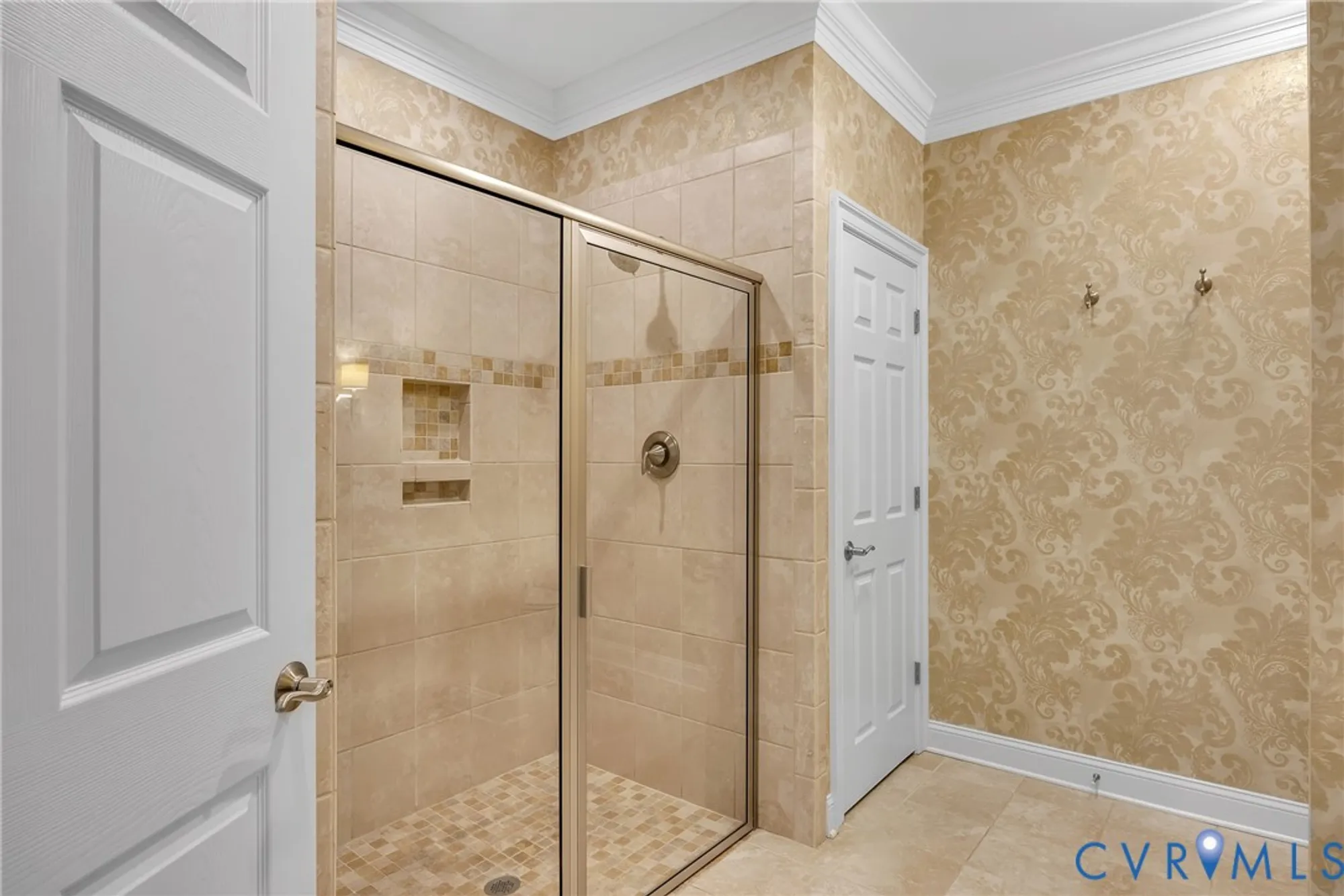 Property Slideshow image 22 of 47 | 10011 berry pond ln, Mechanicsville, VA, 23116