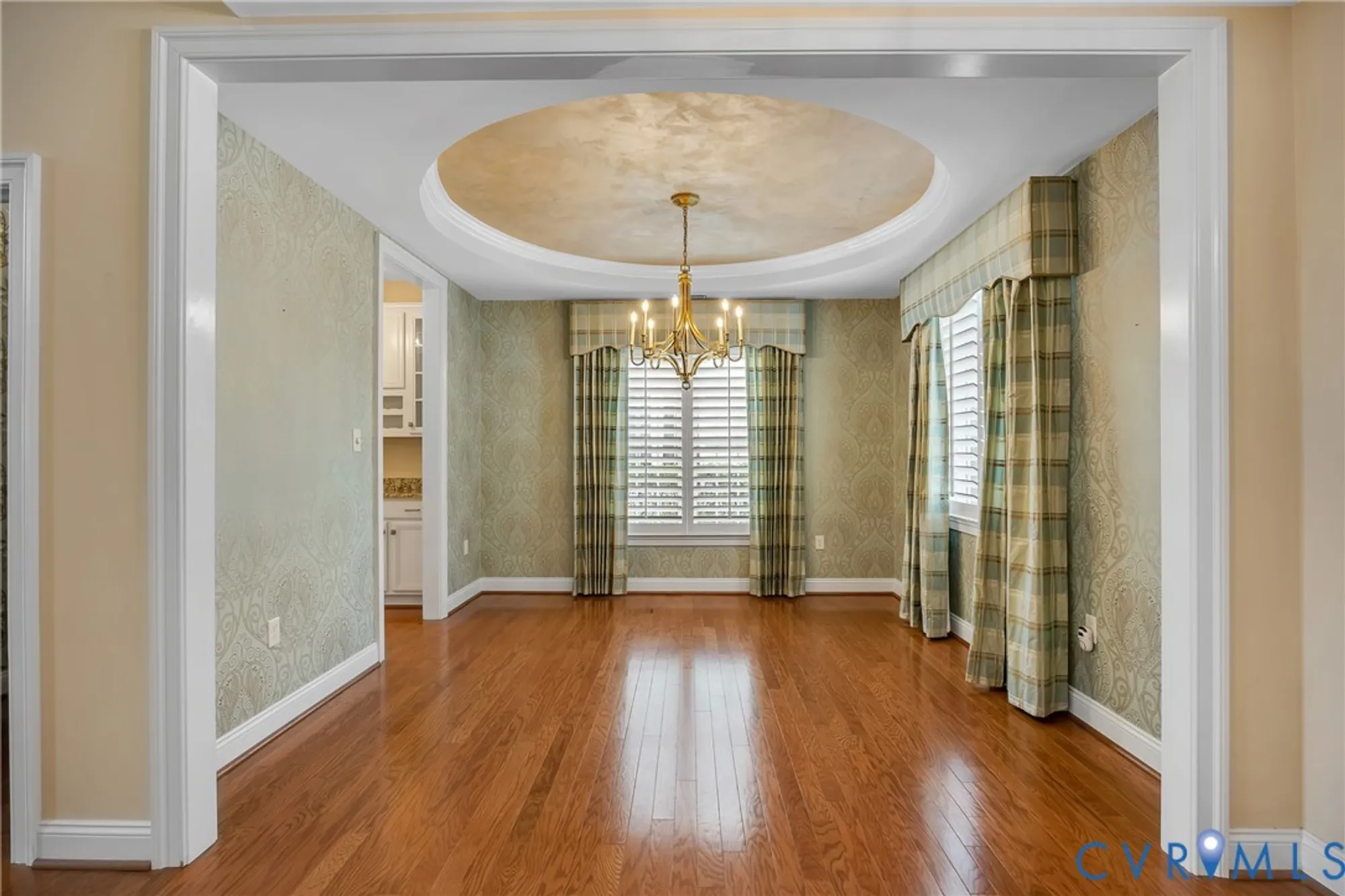 Property Slideshow image 4 of 47 | 10011 berry pond ln, Mechanicsville, VA, 23116