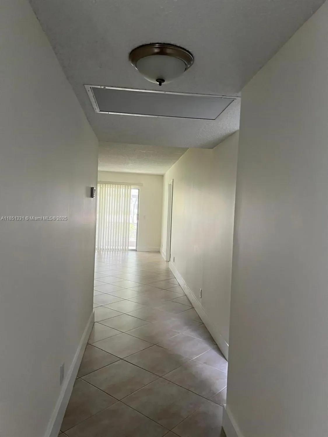 Property Slideshow image 15 of 56 | 1400 sw 124th ter 109q, Pembroke Pines, FL, 33027