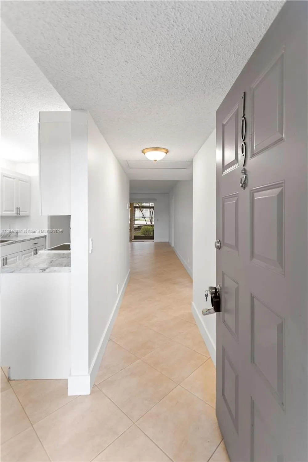 Property Slideshow image 16 of 56 | 1400 sw 124th ter 109q, Pembroke Pines, FL, 33027