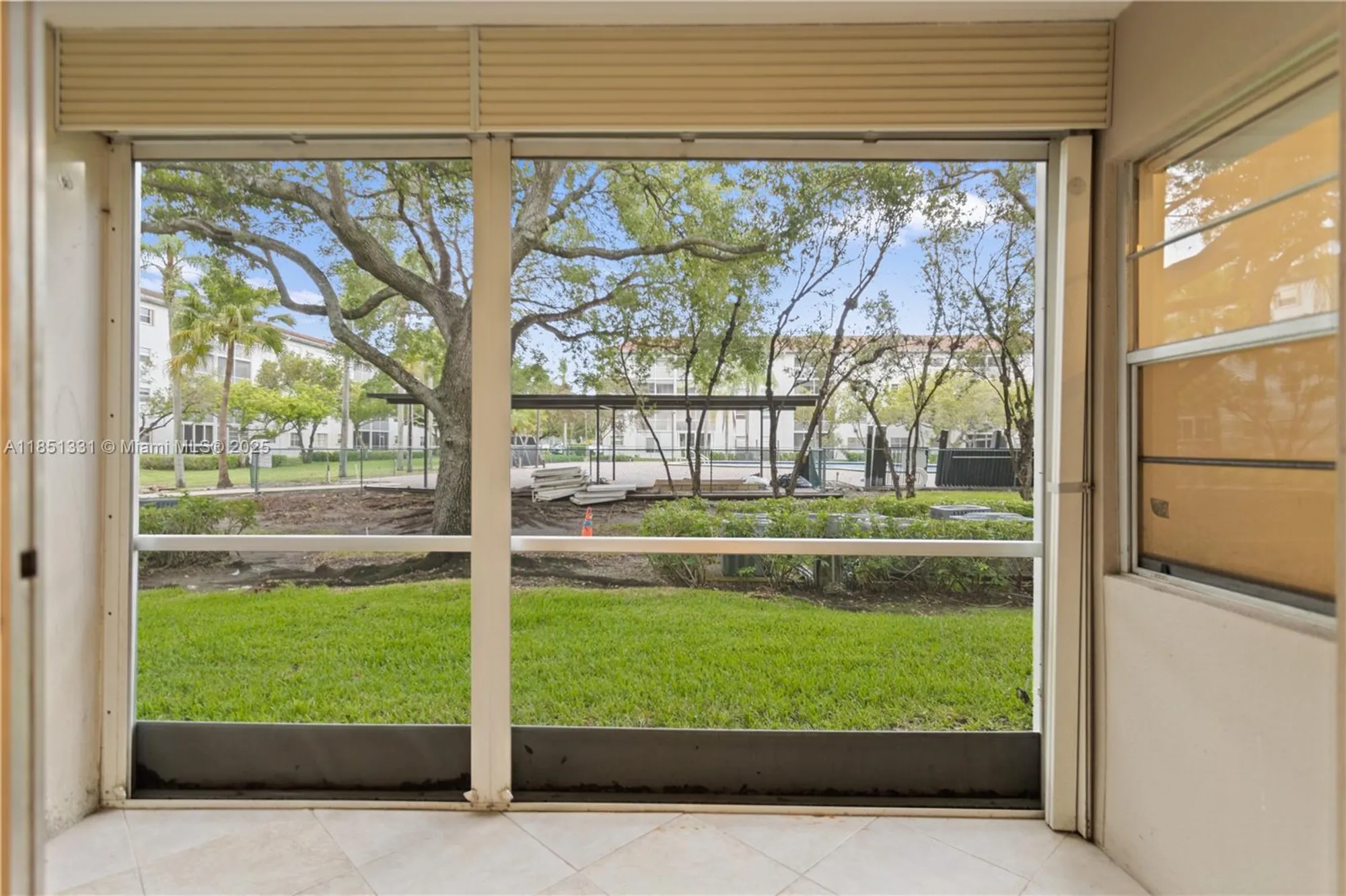 Property Slideshow image 45 of 56 | 1400 sw 124th ter 109q, Pembroke Pines, FL, 33027