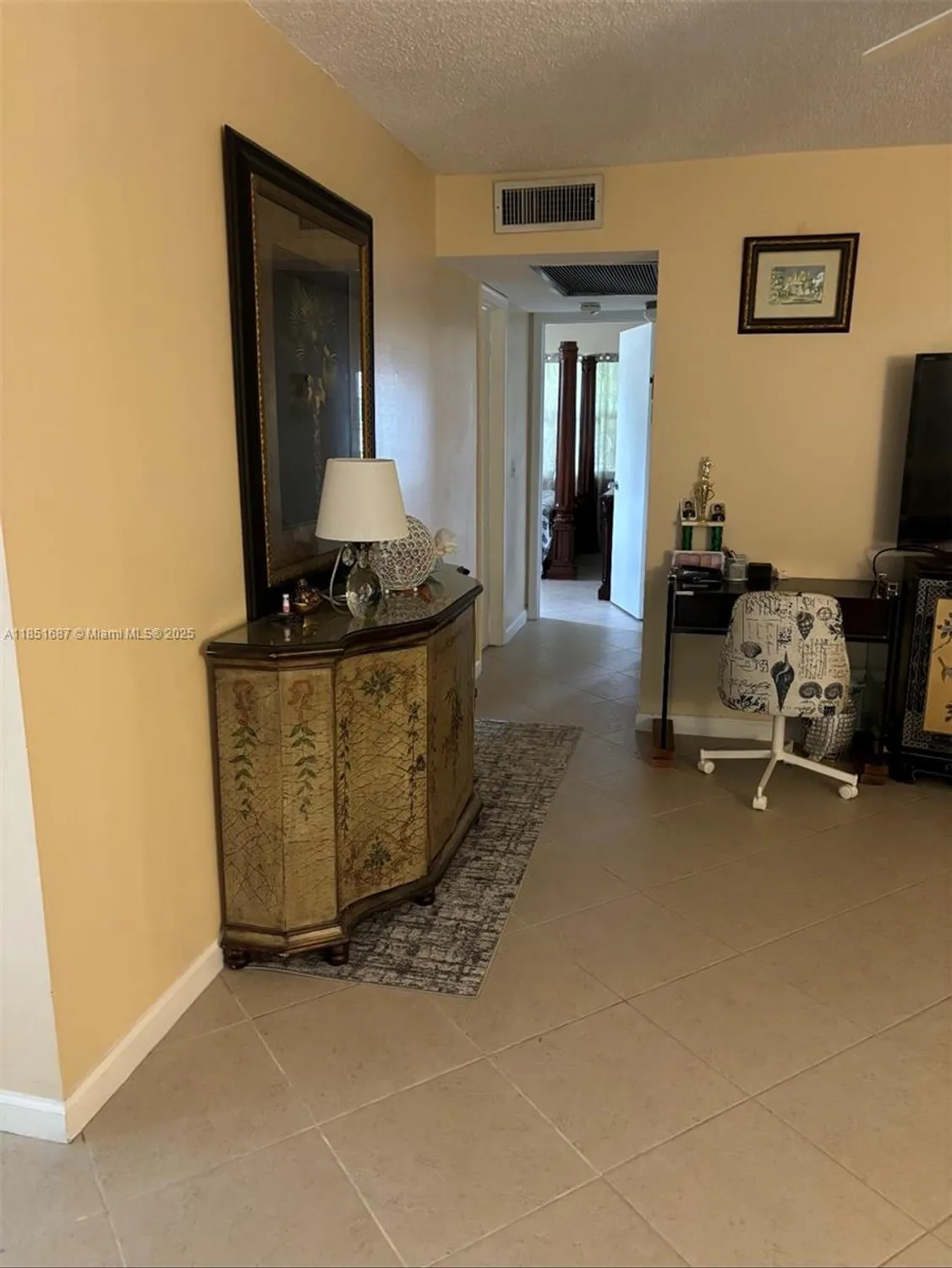 Property Slideshow image 3 of 12 | 240 northampton l # 240, West Palm Beach, FL, 33417