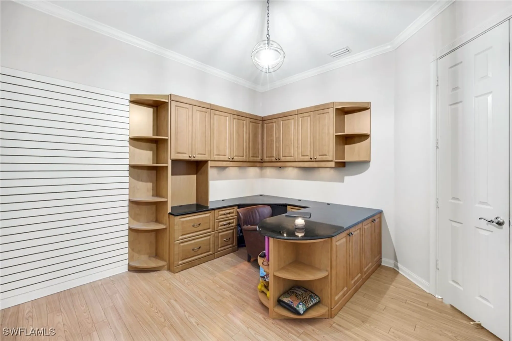 Property Slideshow image 17 of 25 | 4772 martinique way, Naples, FL, 34119