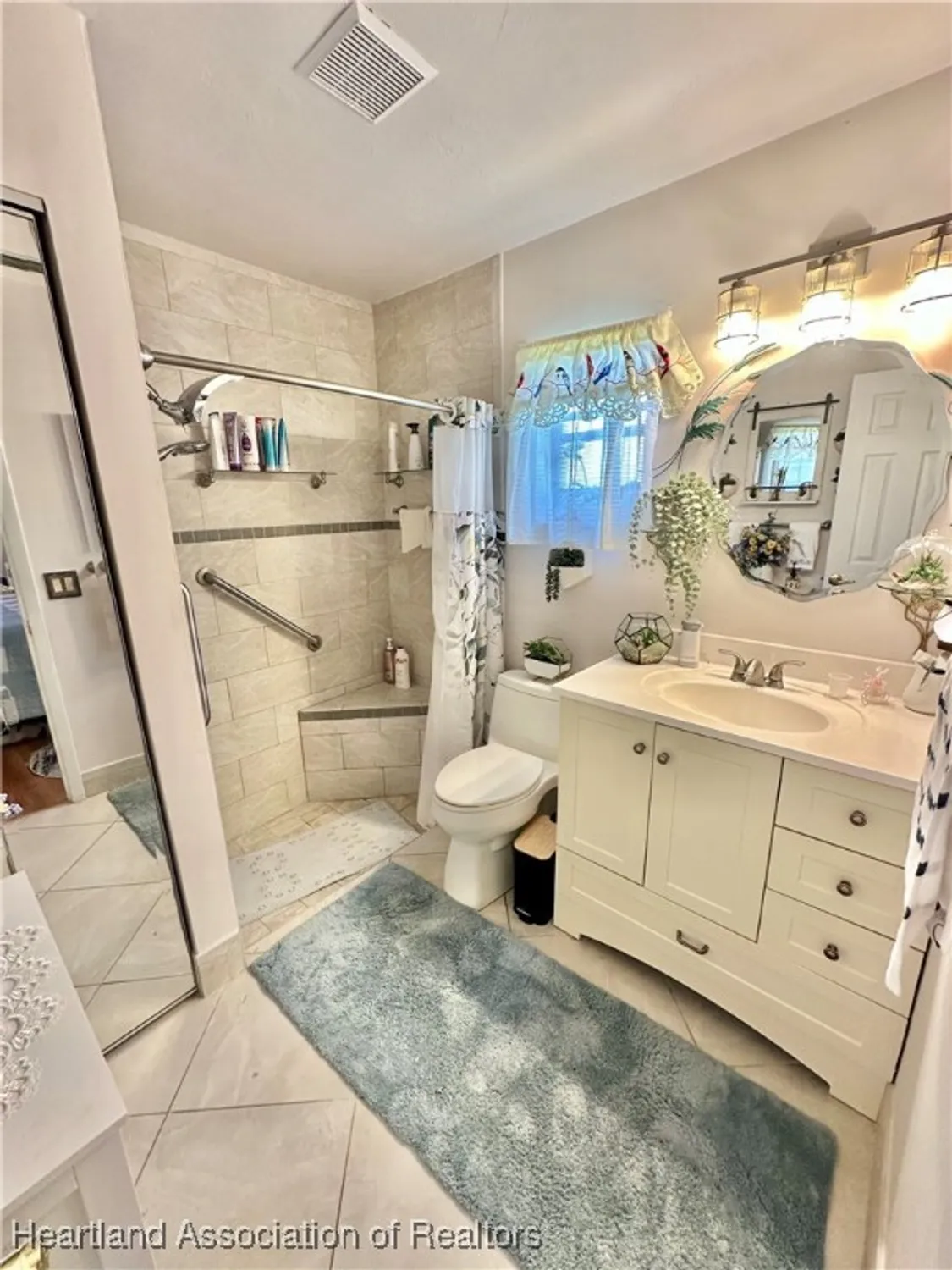 Property Slideshow image 9 of 15 | 3702 thunderbird hill cir, Sebring, FL, 33872