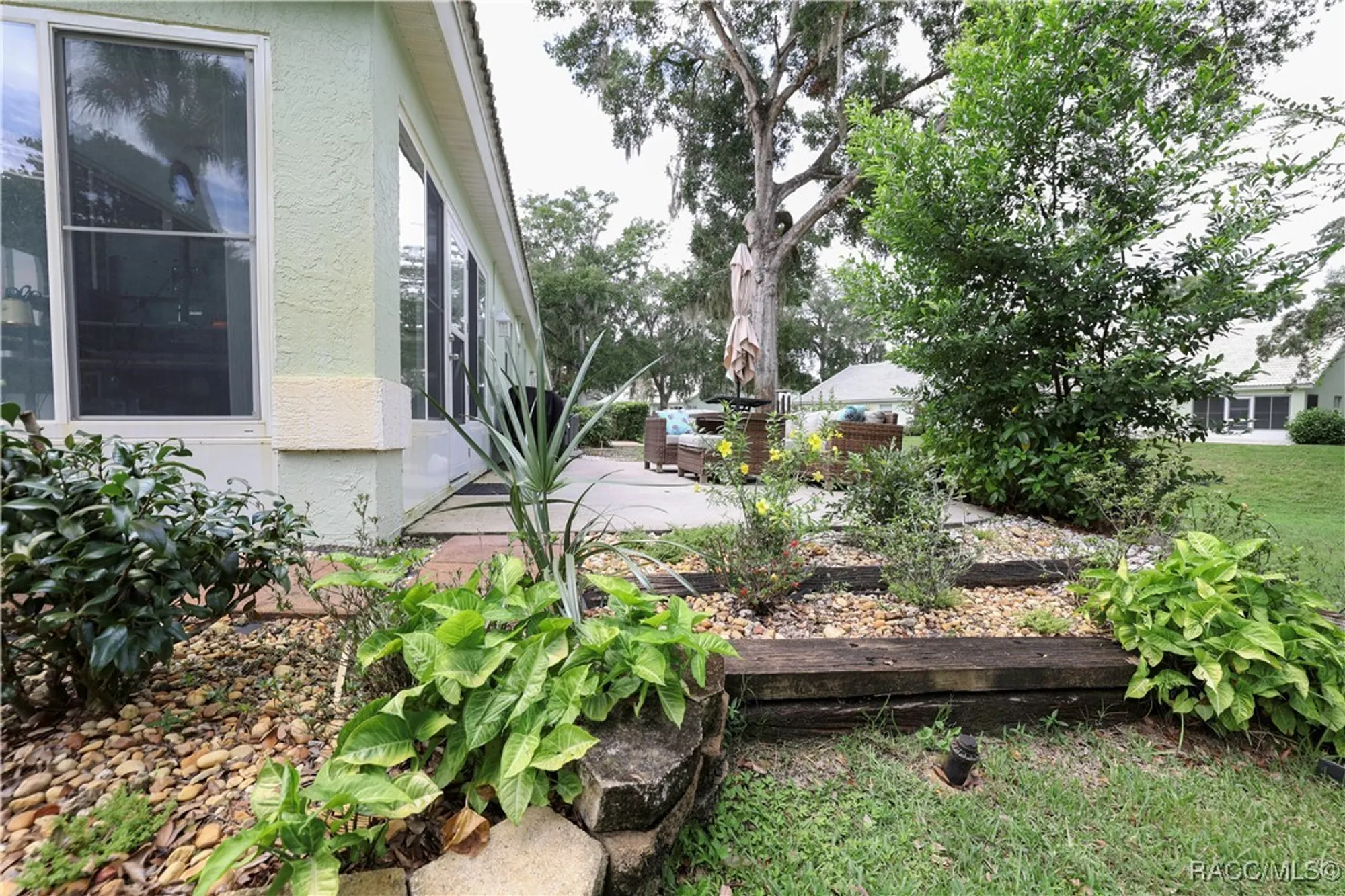 Property Slideshow image 8 of 58 | 802 windermere blvd, Inverness, FL, 34453