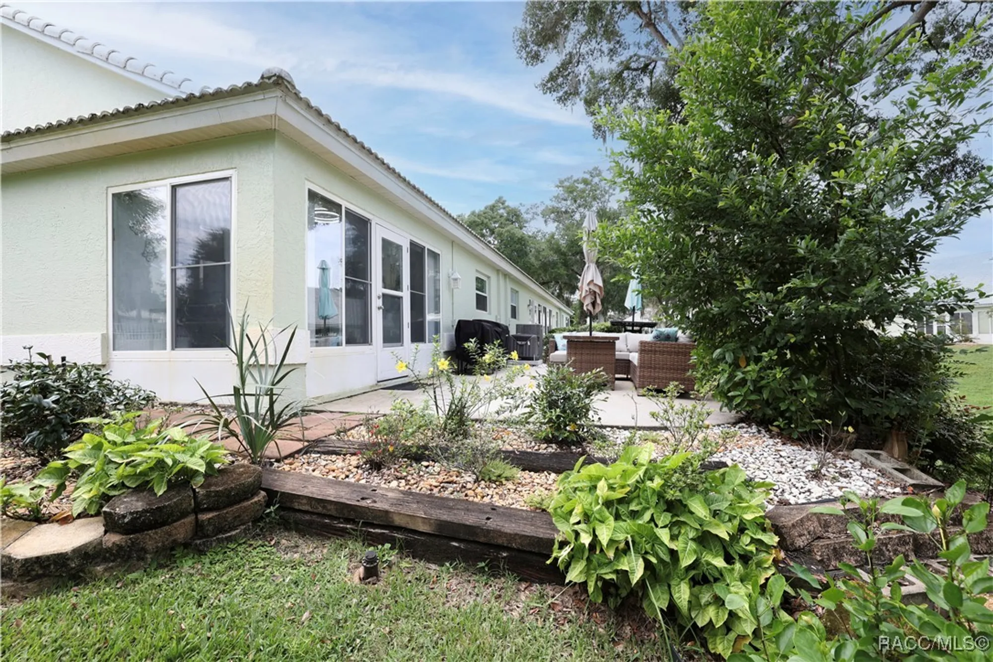 Property Slideshow image 9 of 58 | 802 windermere blvd, Inverness, FL, 34453