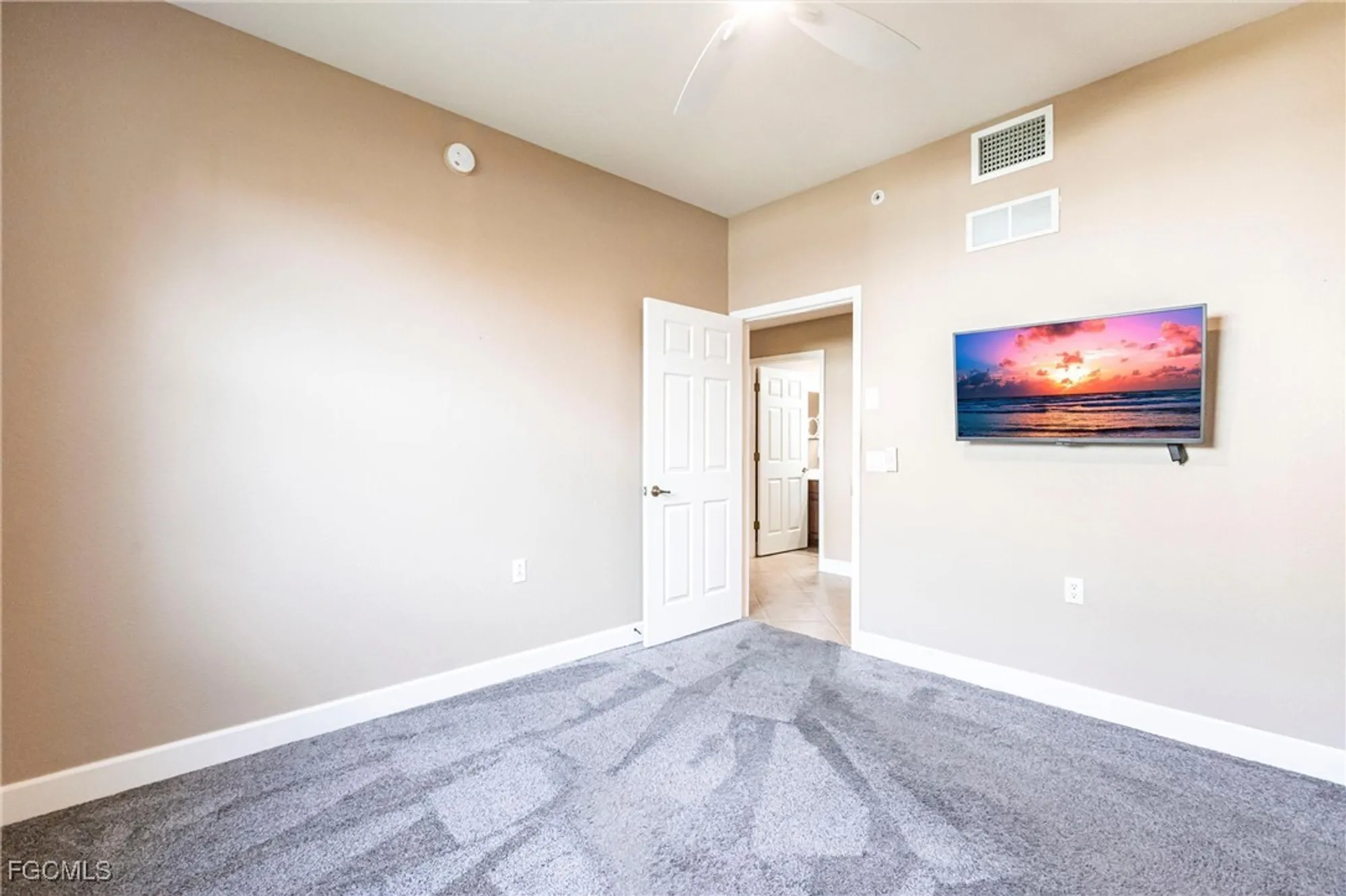 Property Slideshow image 29 of 50 | 13091 pebblebrook point cir 101, Fort Myers, FL, 33905