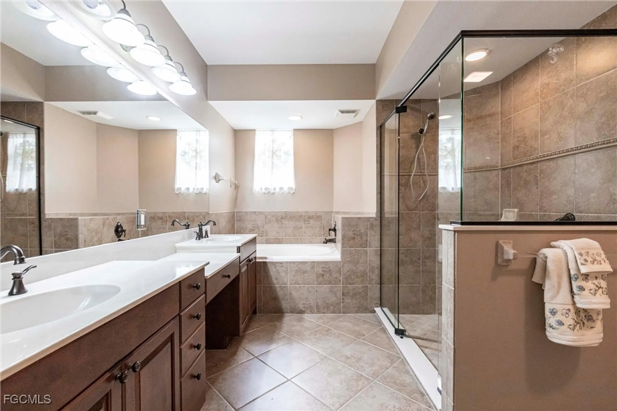 Property Slideshow image 22 of 50 | 13091 pebblebrook point cir 101, Fort Myers, FL, 33905