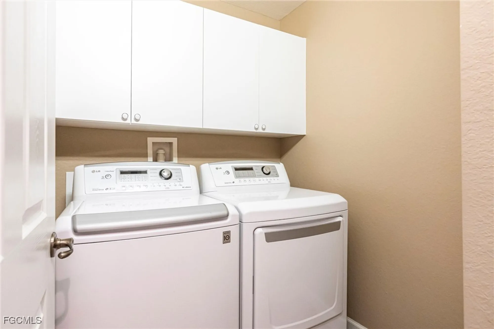 Property Slideshow image 31 of 50 | 13091 pebblebrook point cir 101, Fort Myers, FL, 33905