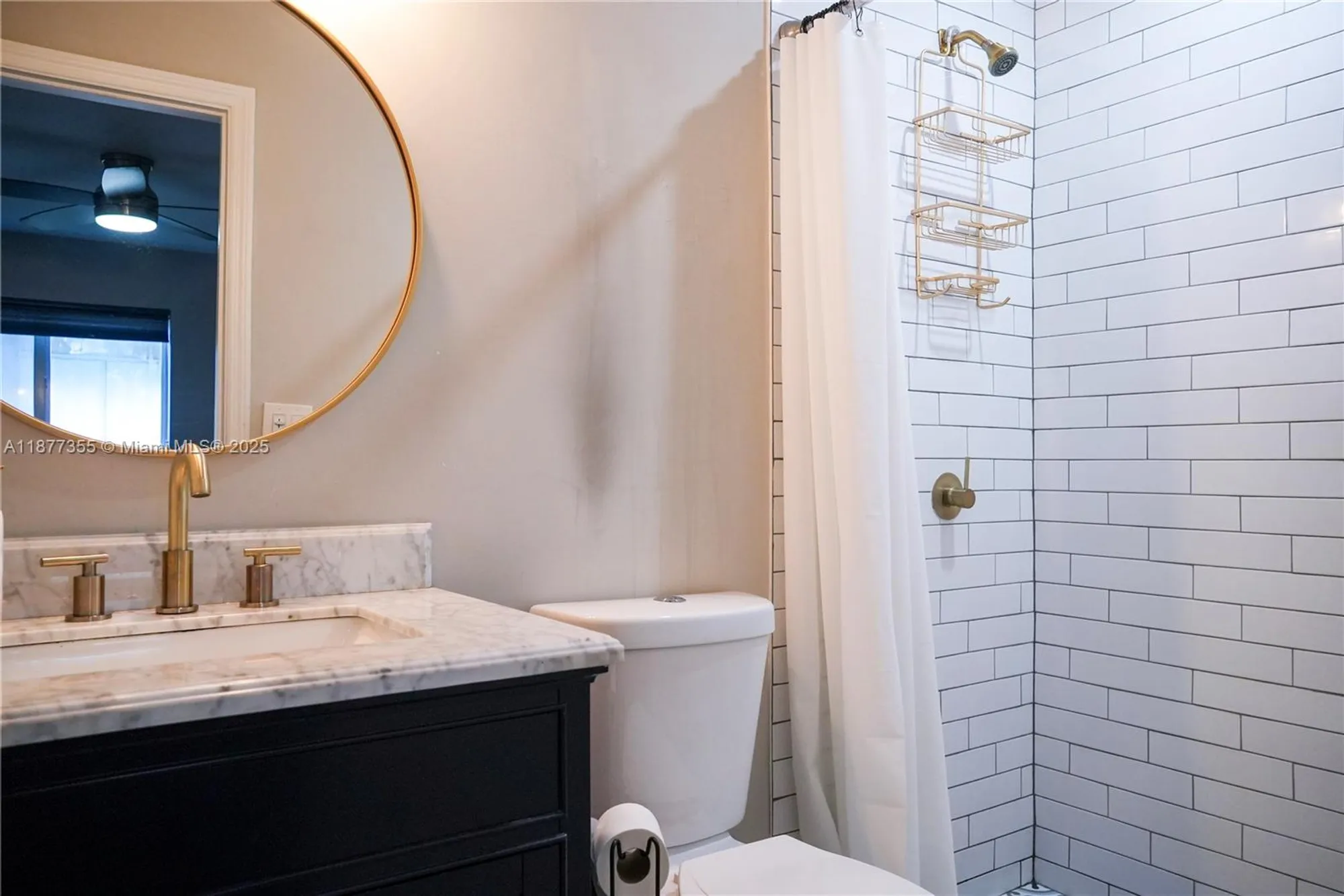 Property Slideshow image 19 of 26 | 4401 nw 45th st, Tamarac, FL, 33319