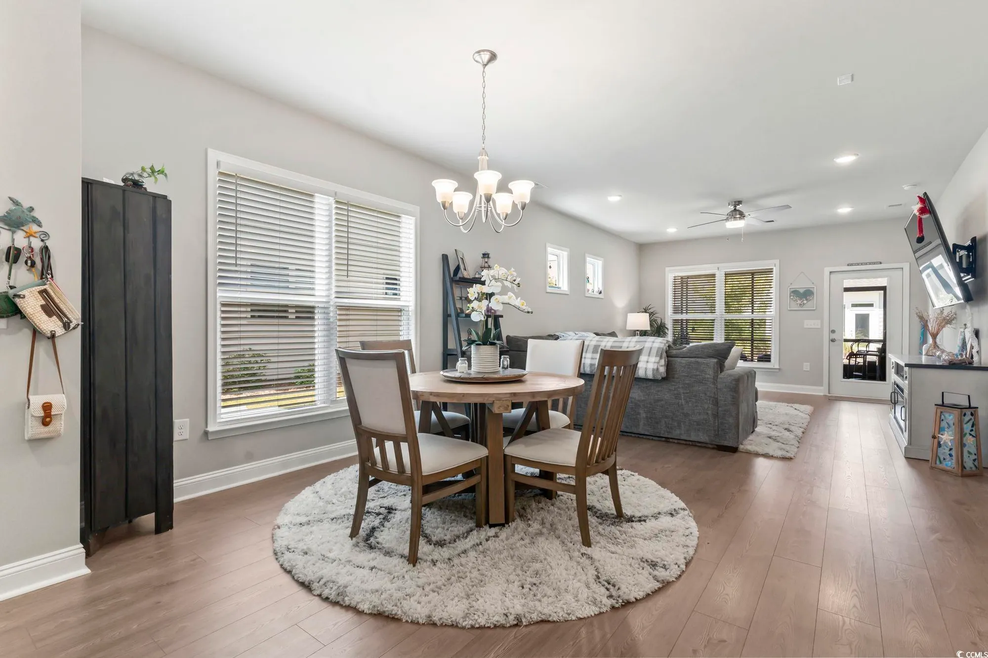 Property Slideshow image 19 of 39 | 6037 campanella st, Myrtle Beach, SC, 29577