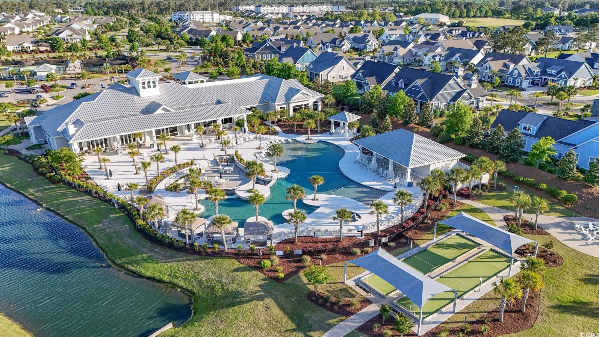 Property Slideshow image 3 of 39 | 6037 campanella st, Myrtle Beach, SC, 29577