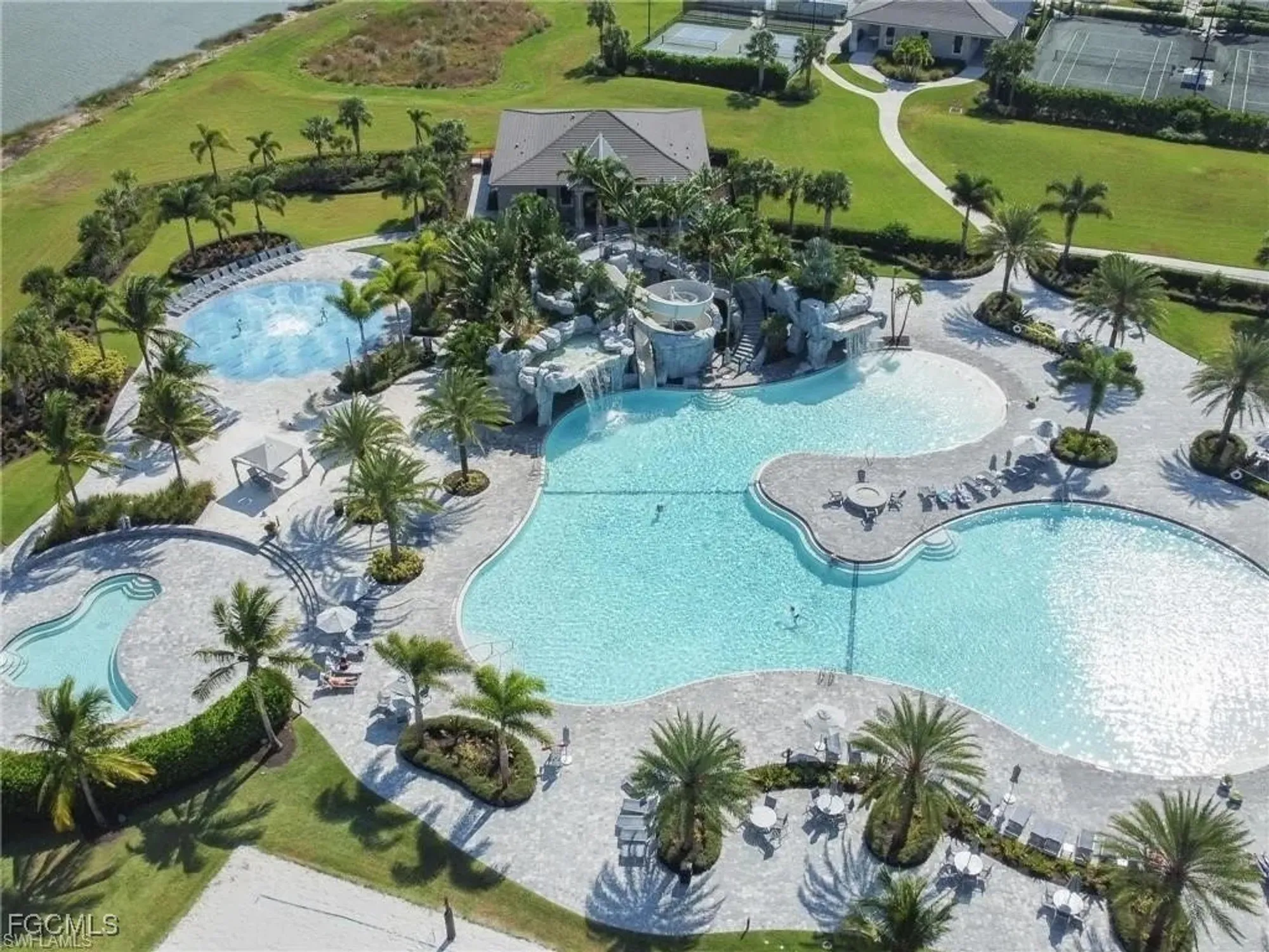 Property Slideshow image 36 of 43 | 19424 elston way, Estero, FL, 33928