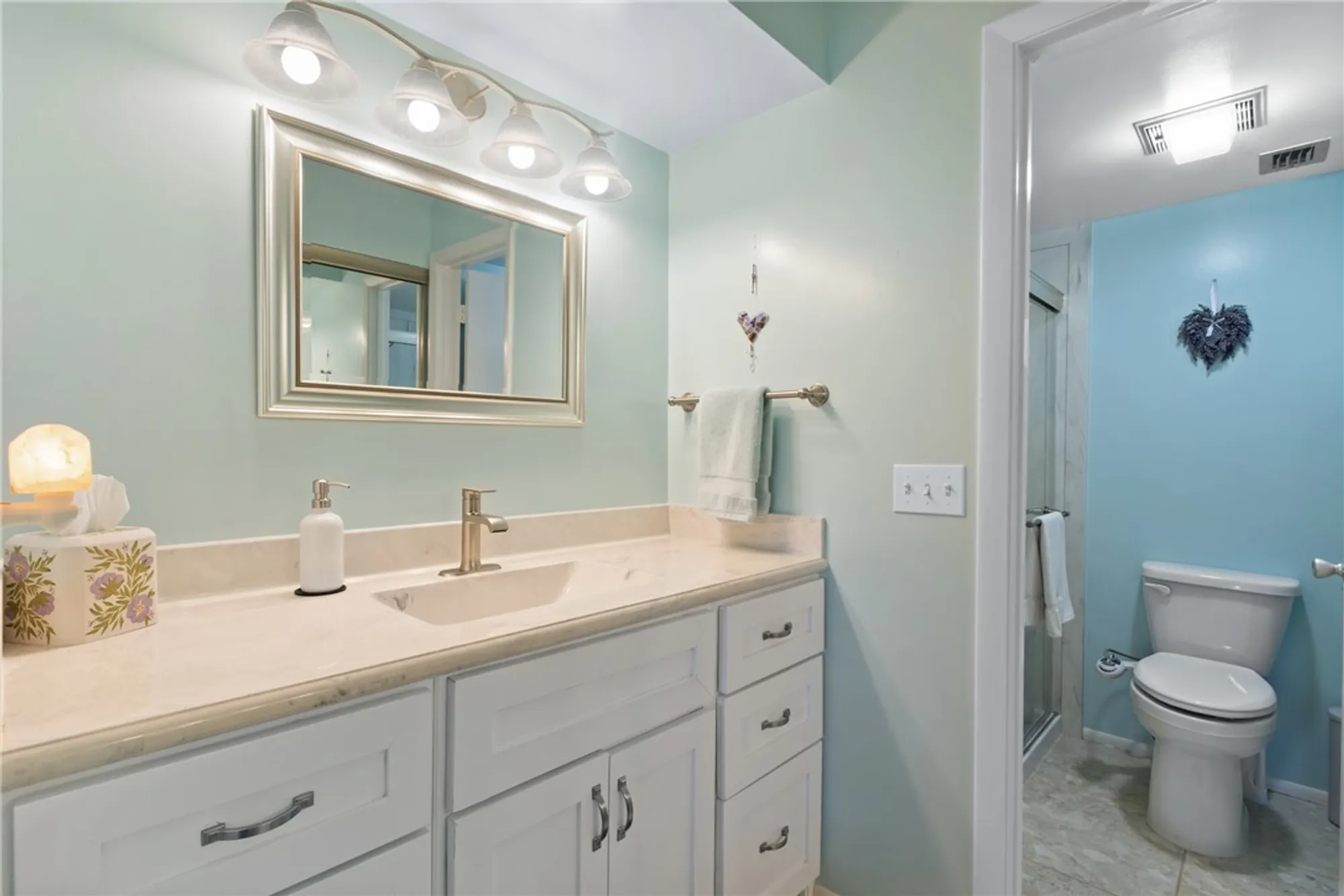 Property Slideshow image 15 of 34 | 1 plantation dr 203, Vero Beach, FL, 32966