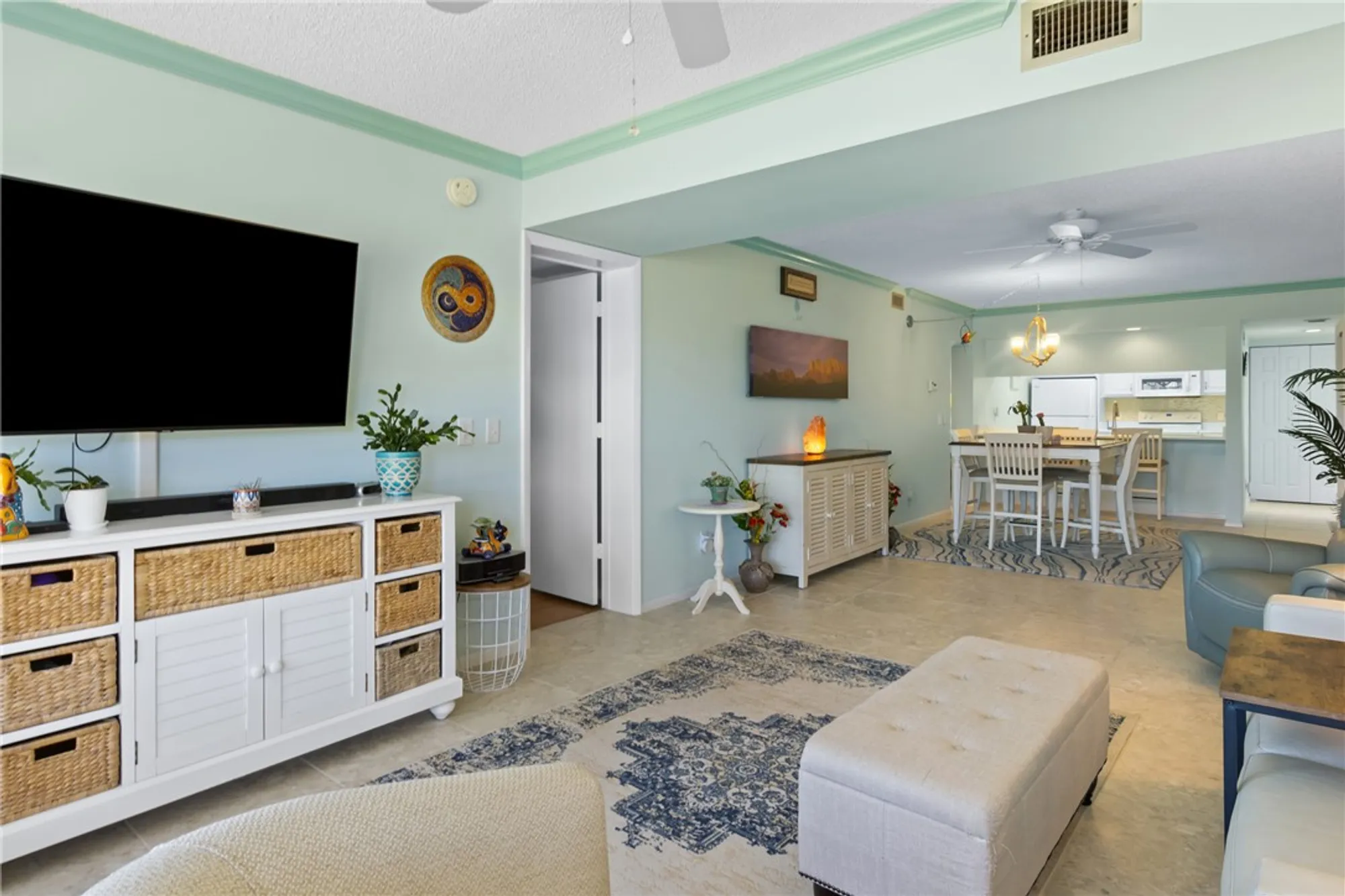 Property Slideshow image 18 of 34 | 1 plantation dr 203, Vero Beach, FL, 32966