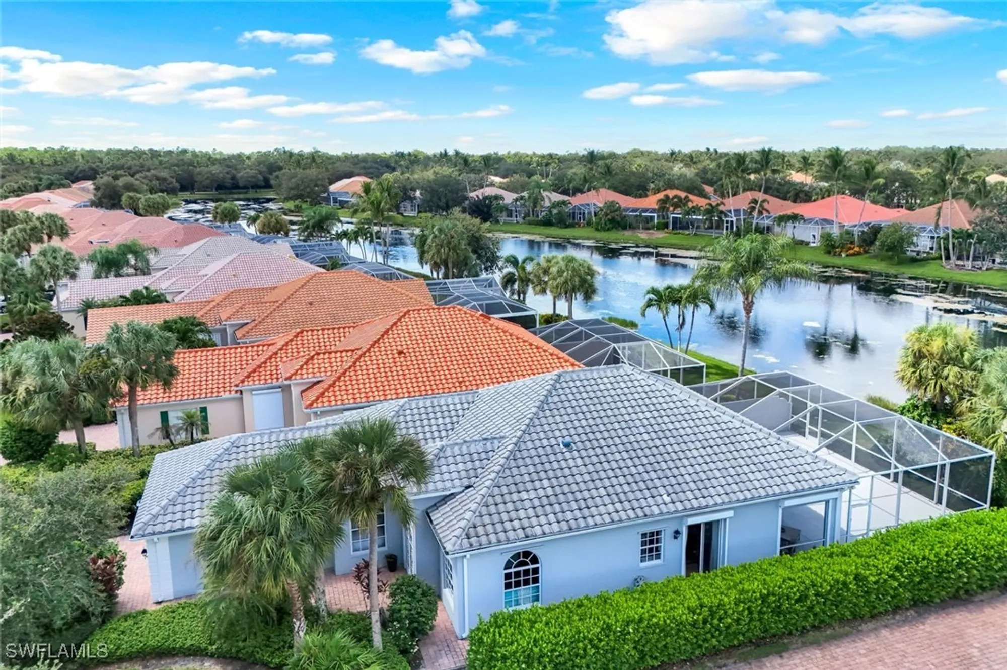 Property Slideshow image 37 of 50 | 2984 gilford way, Naples, FL, 34119