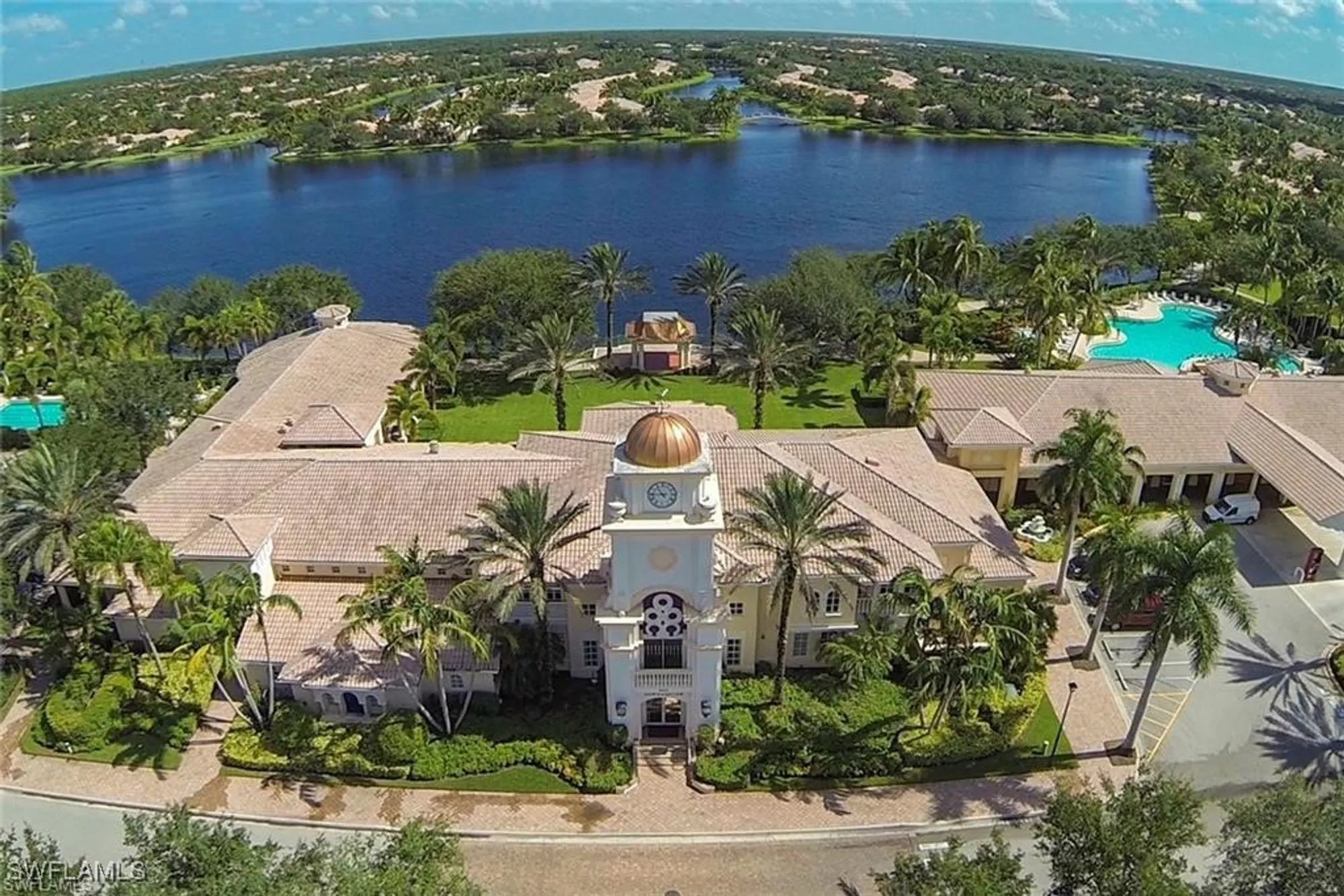 Property Slideshow image 39 of 50 | 2984 gilford way, Naples, FL, 34119