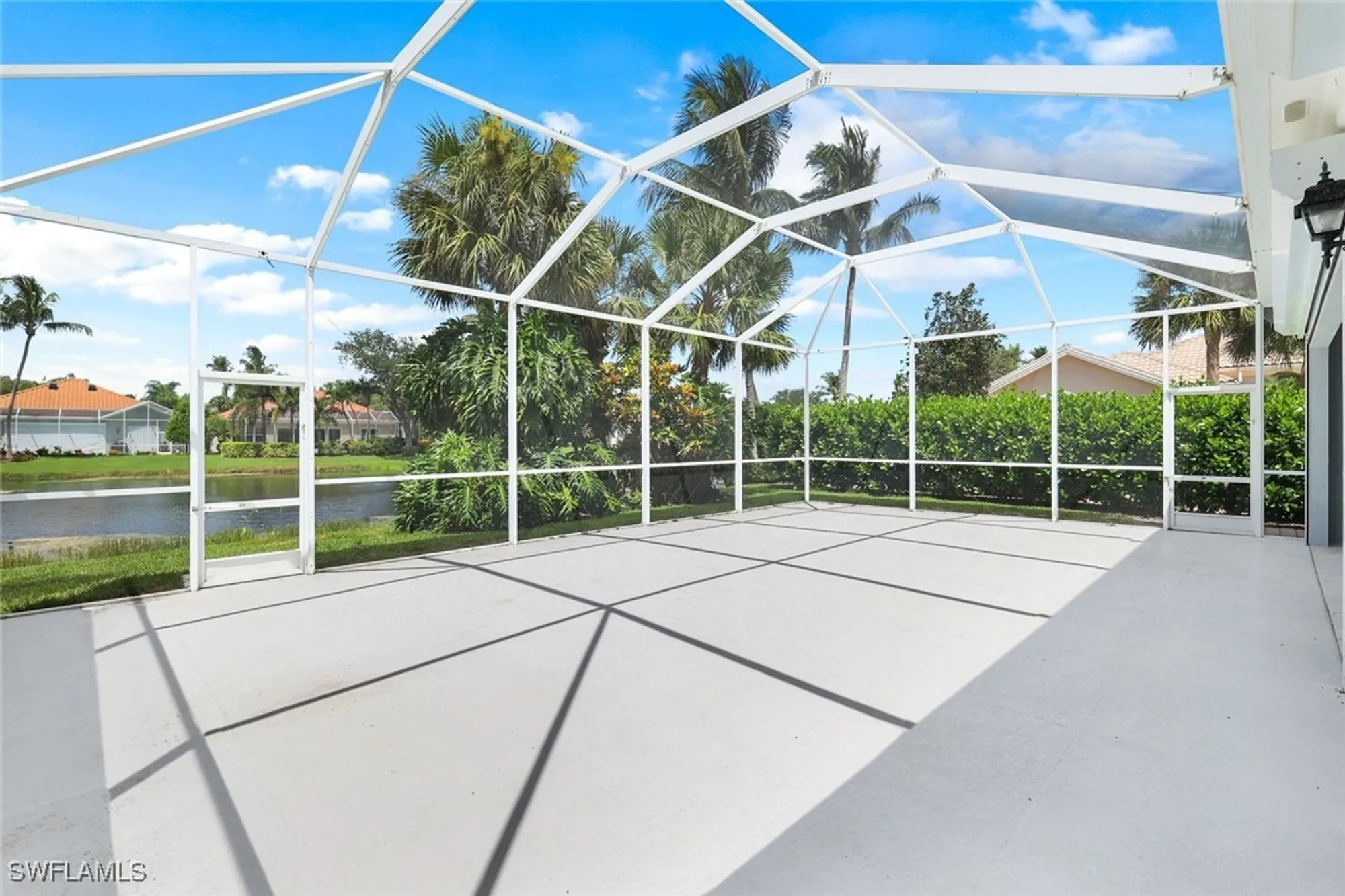 Property Slideshow image 30 of 50 | 2984 gilford way, Naples, FL, 34119