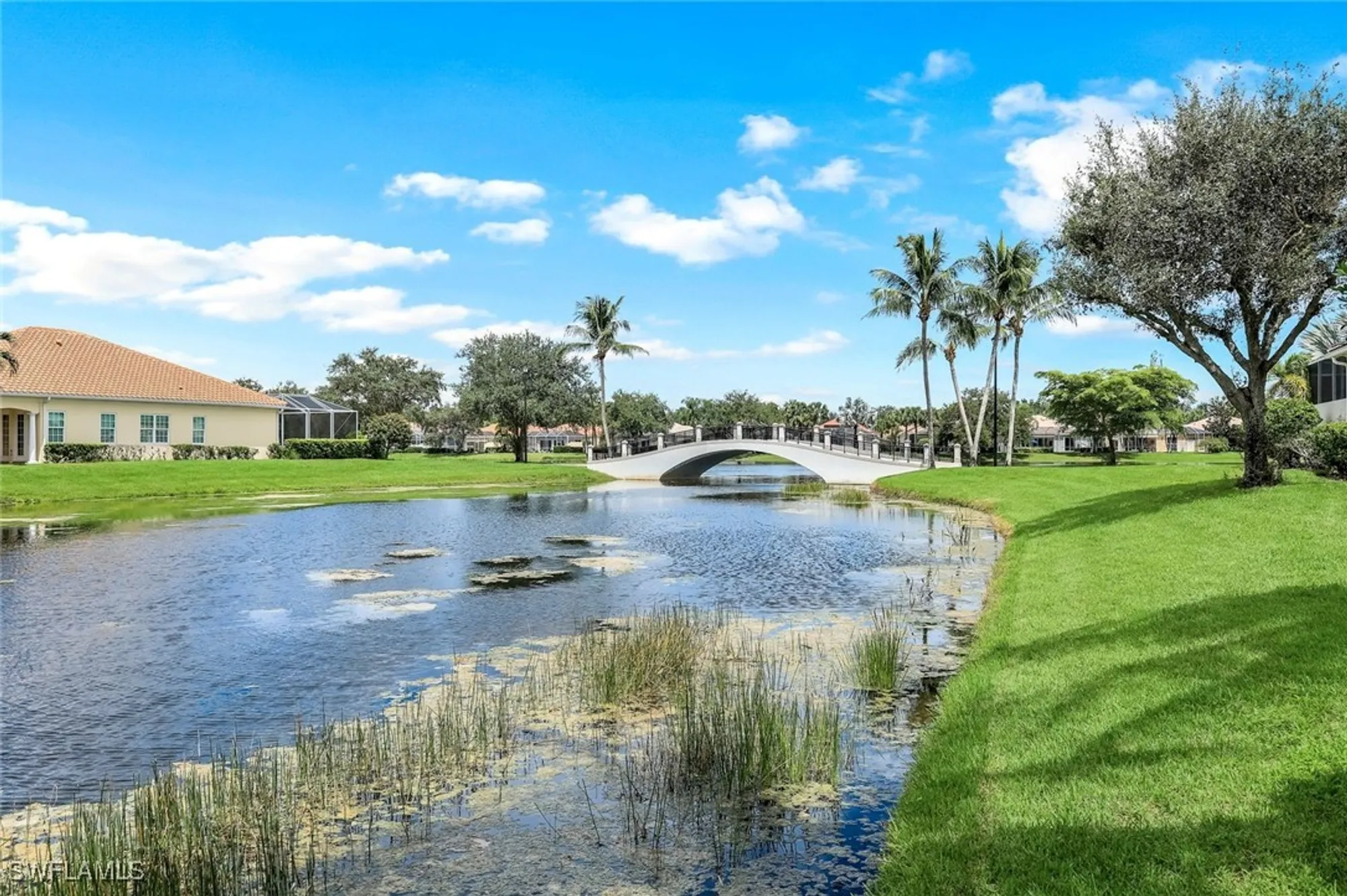 Property Slideshow image 33 of 50 | 2984 gilford way, Naples, FL, 34119