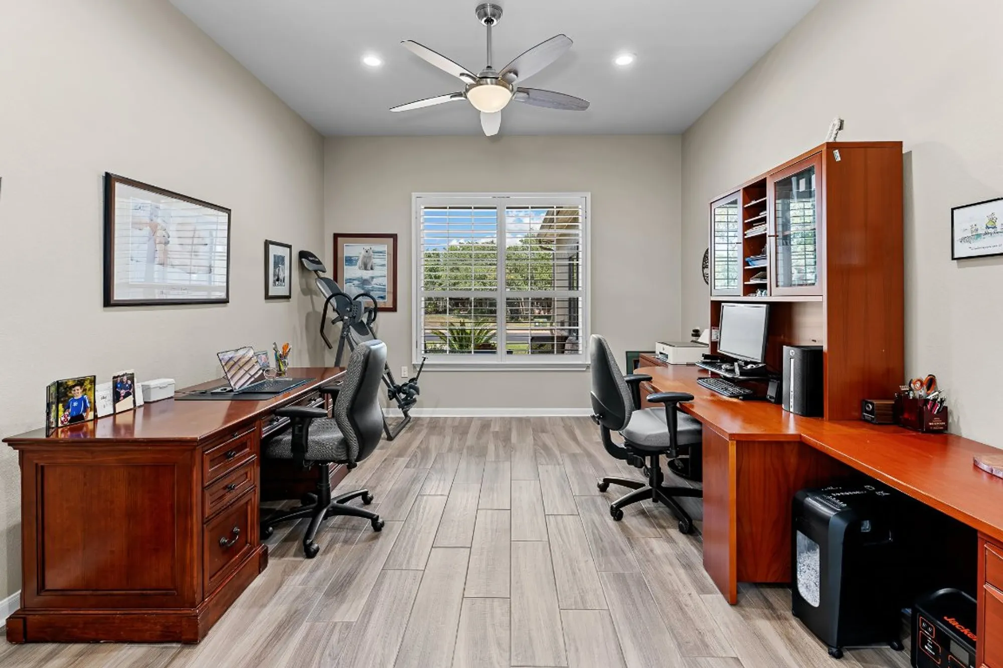 Property Slideshow image 13 of 39 | 103 trail rider way, Georgetown, TX, 78633