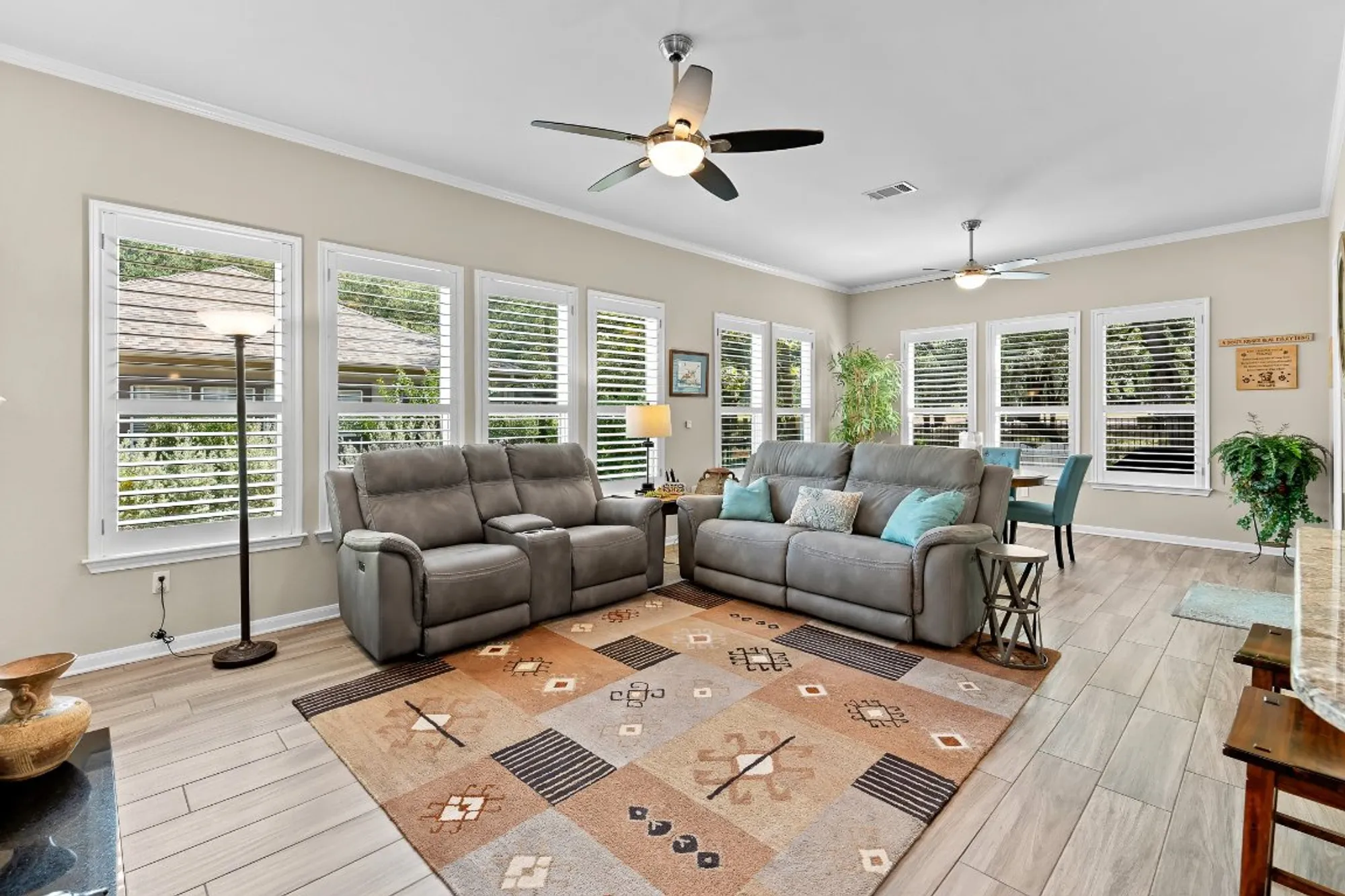 Property Slideshow image 24 of 39 | 103 trail rider way, Georgetown, TX, 78633