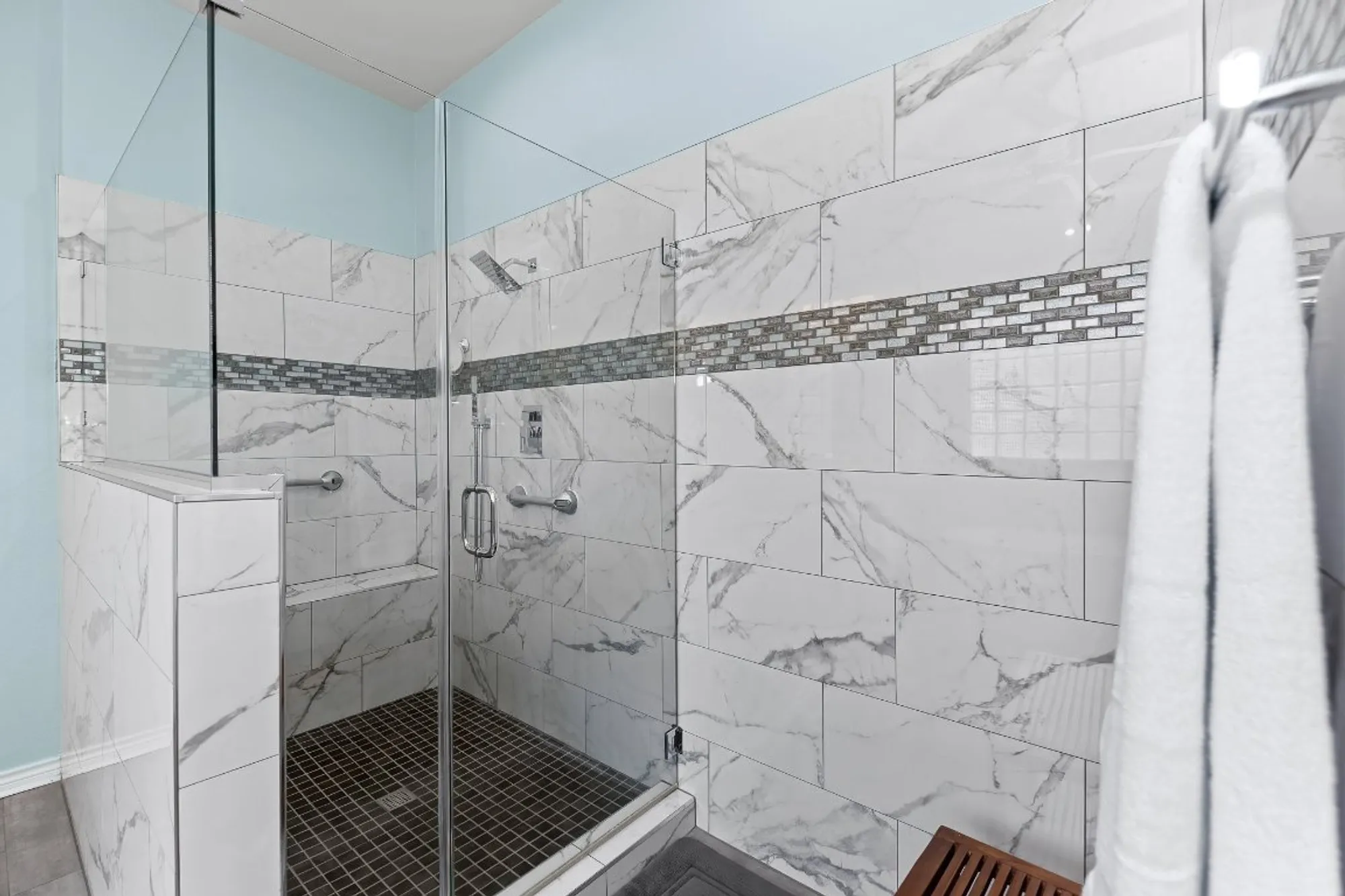 Property Slideshow image 30 of 39 | 103 trail rider way, Georgetown, TX, 78633