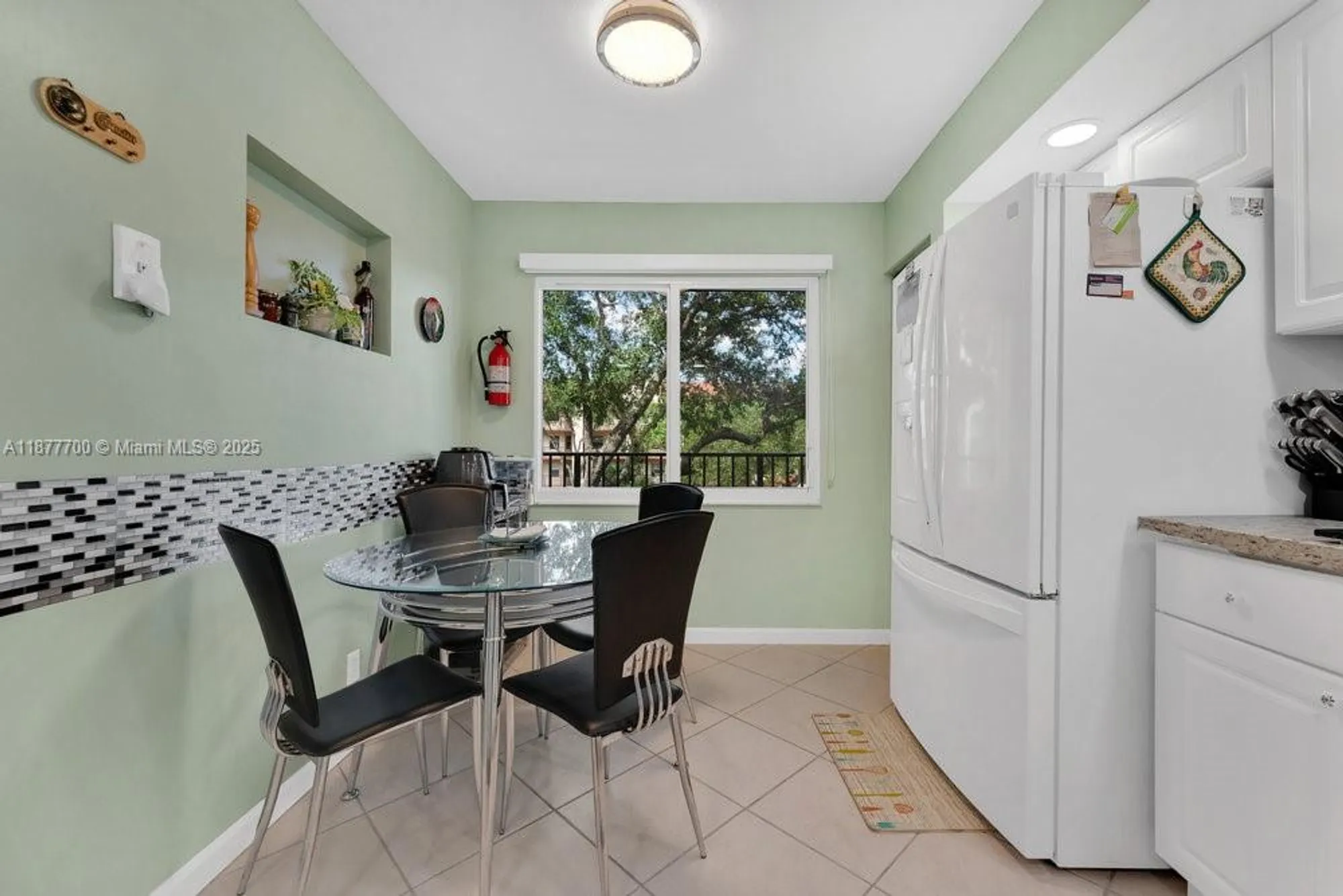 Property Slideshow image 8 of 25 | 1101 sw 128th ter 309c, Pembroke Pines, FL, 33027