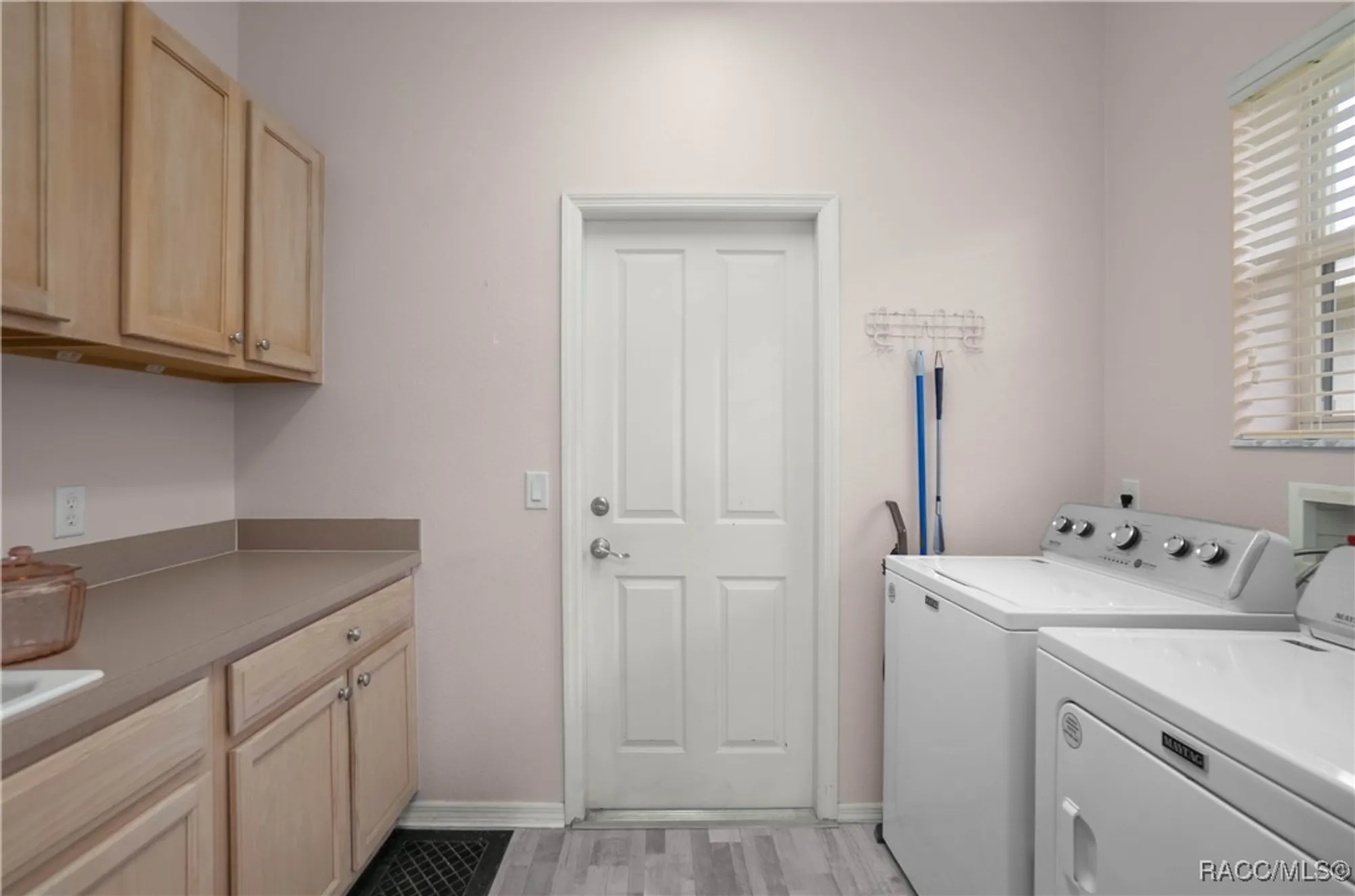 Property Slideshow image 13 of 46 | 2371 n andrea pt, Lecanto, FL, 34461