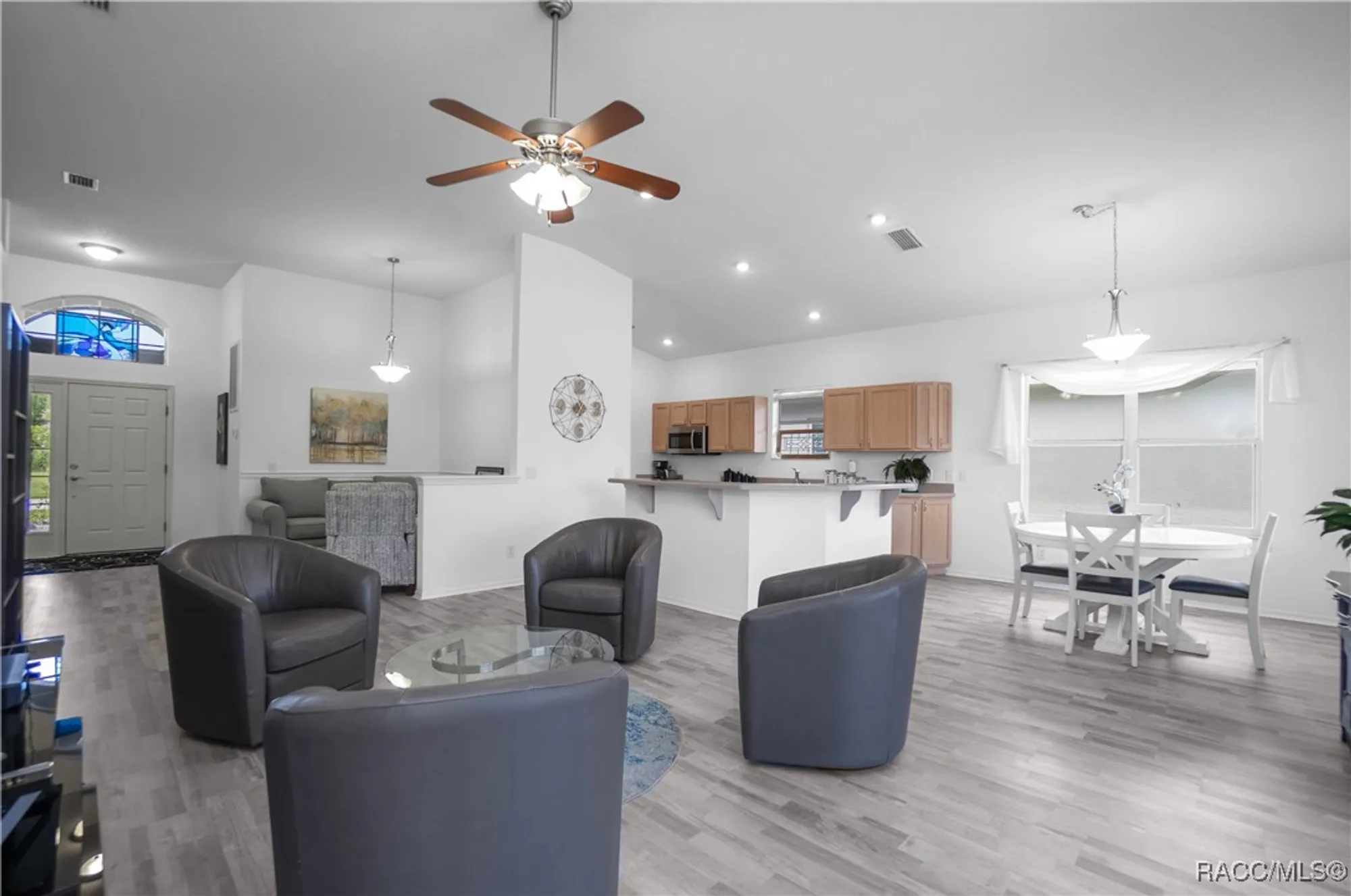 Property Slideshow image 6 of 46 | 2371 n andrea pt, Lecanto, FL, 34461