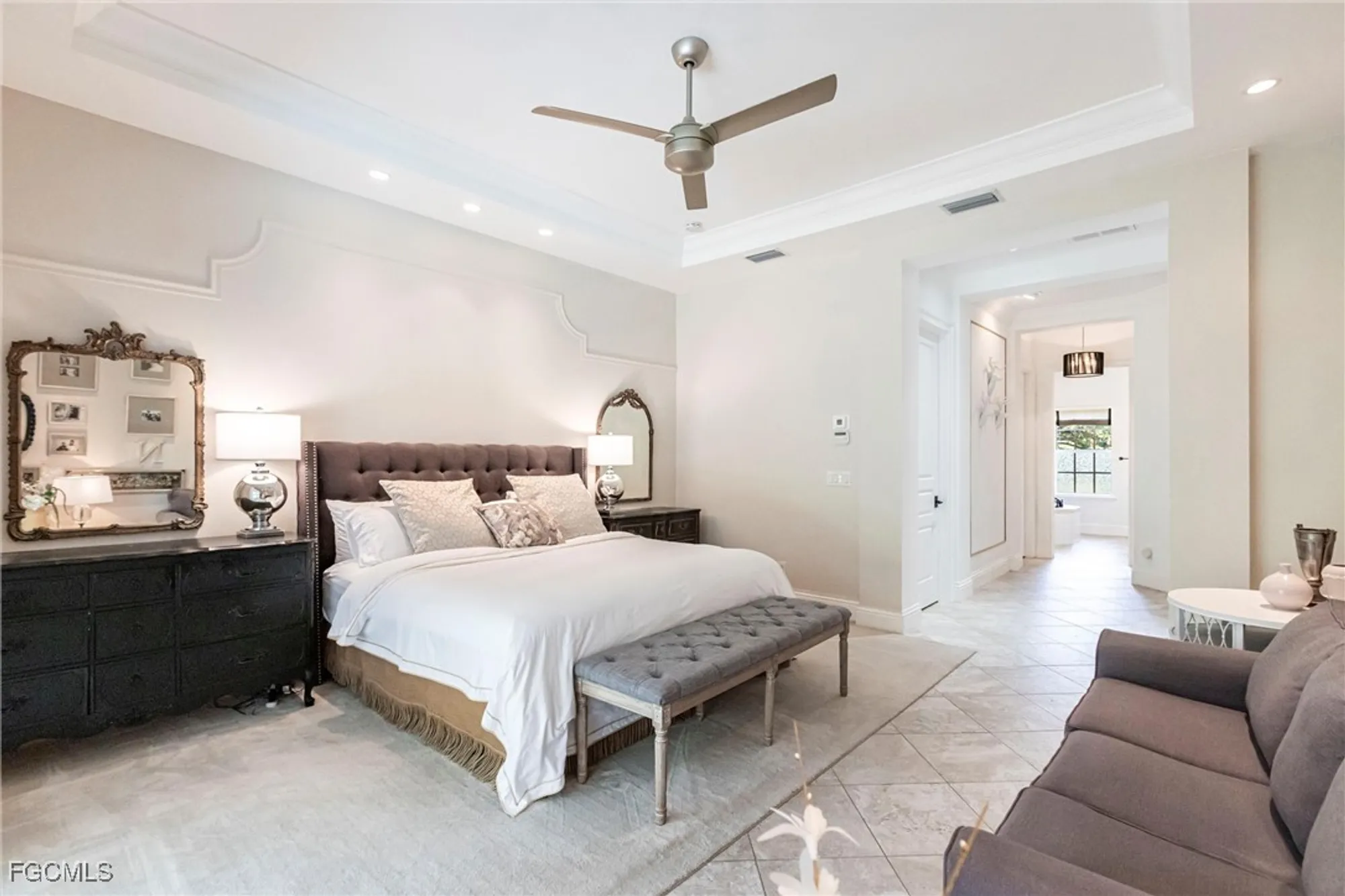 Property Slideshow image 19 of 50 | 3841 river point dr, Fort Myers, FL, 33905