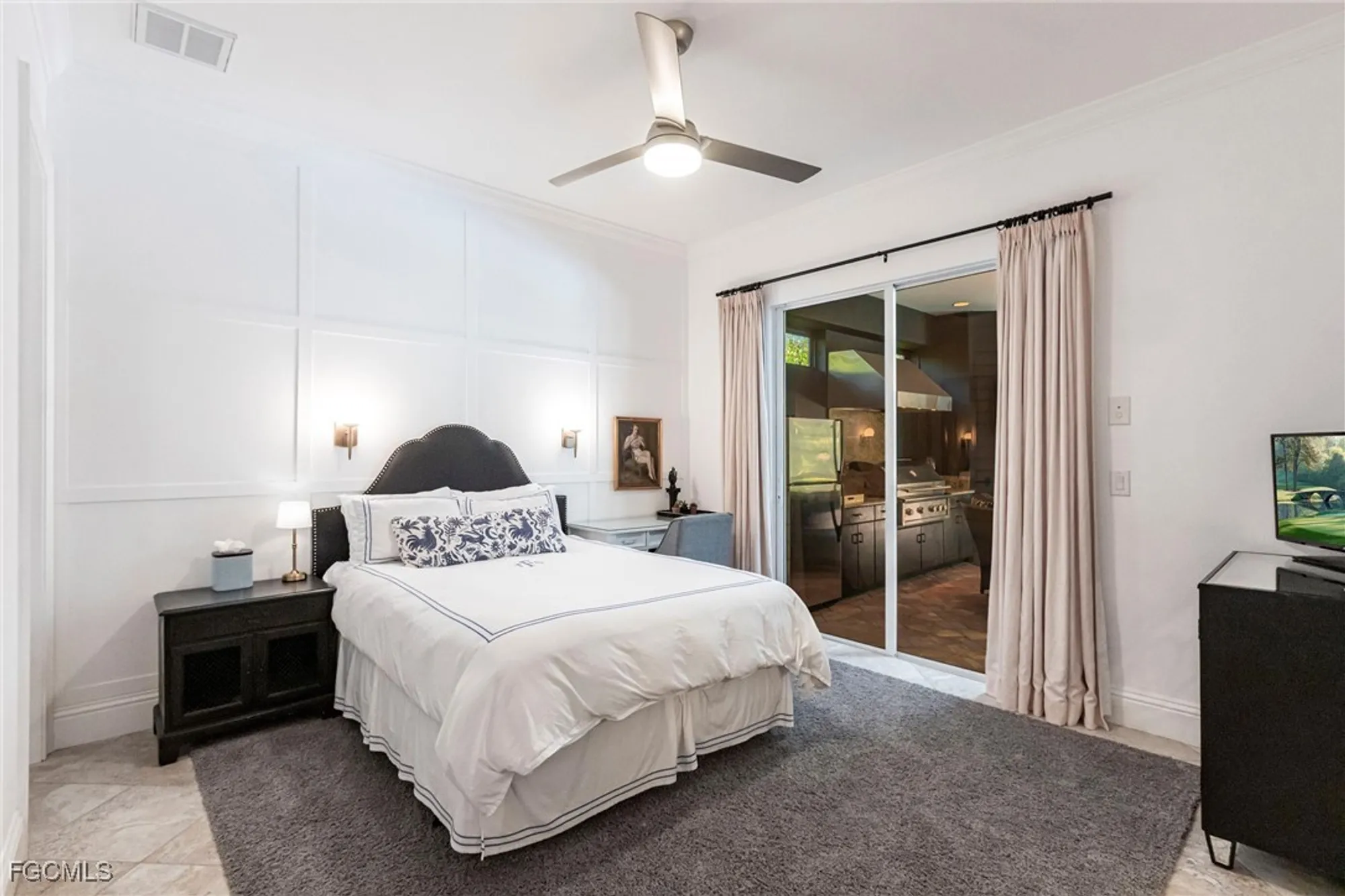 Property Slideshow image 27 of 50 | 3841 river point dr, Fort Myers, FL, 33905