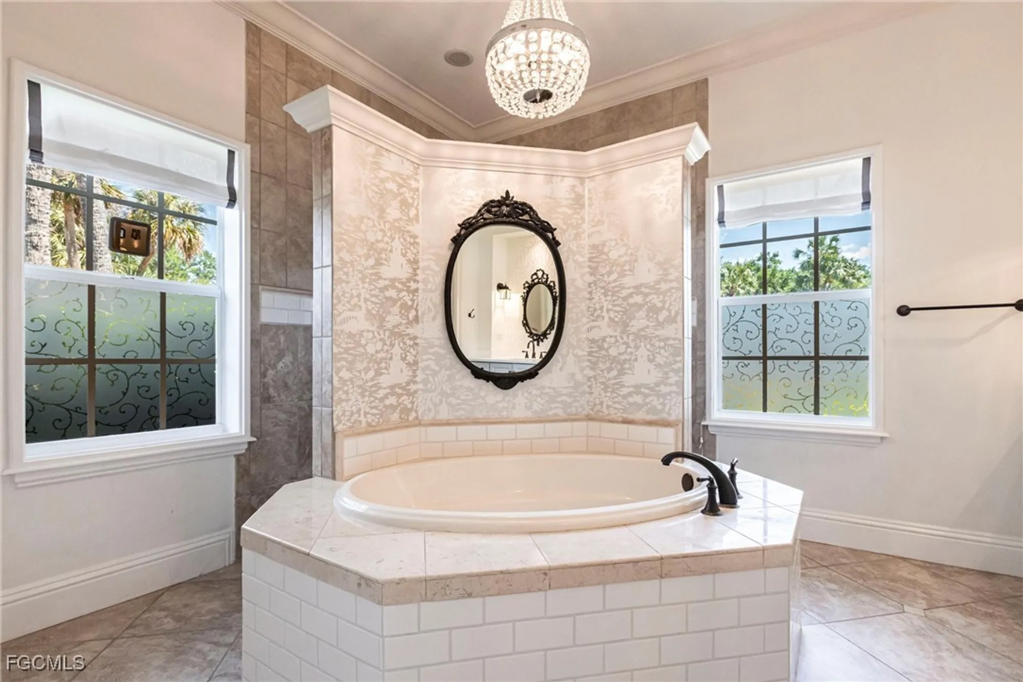Property Slideshow image 23 of 50 | 3841 river point dr, Fort Myers, FL, 33905