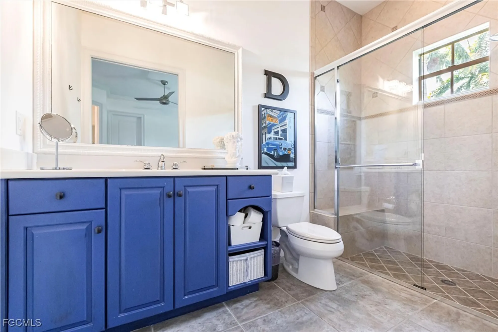 Property Slideshow image 33 of 50 | 3841 river point dr, Fort Myers, FL, 33905