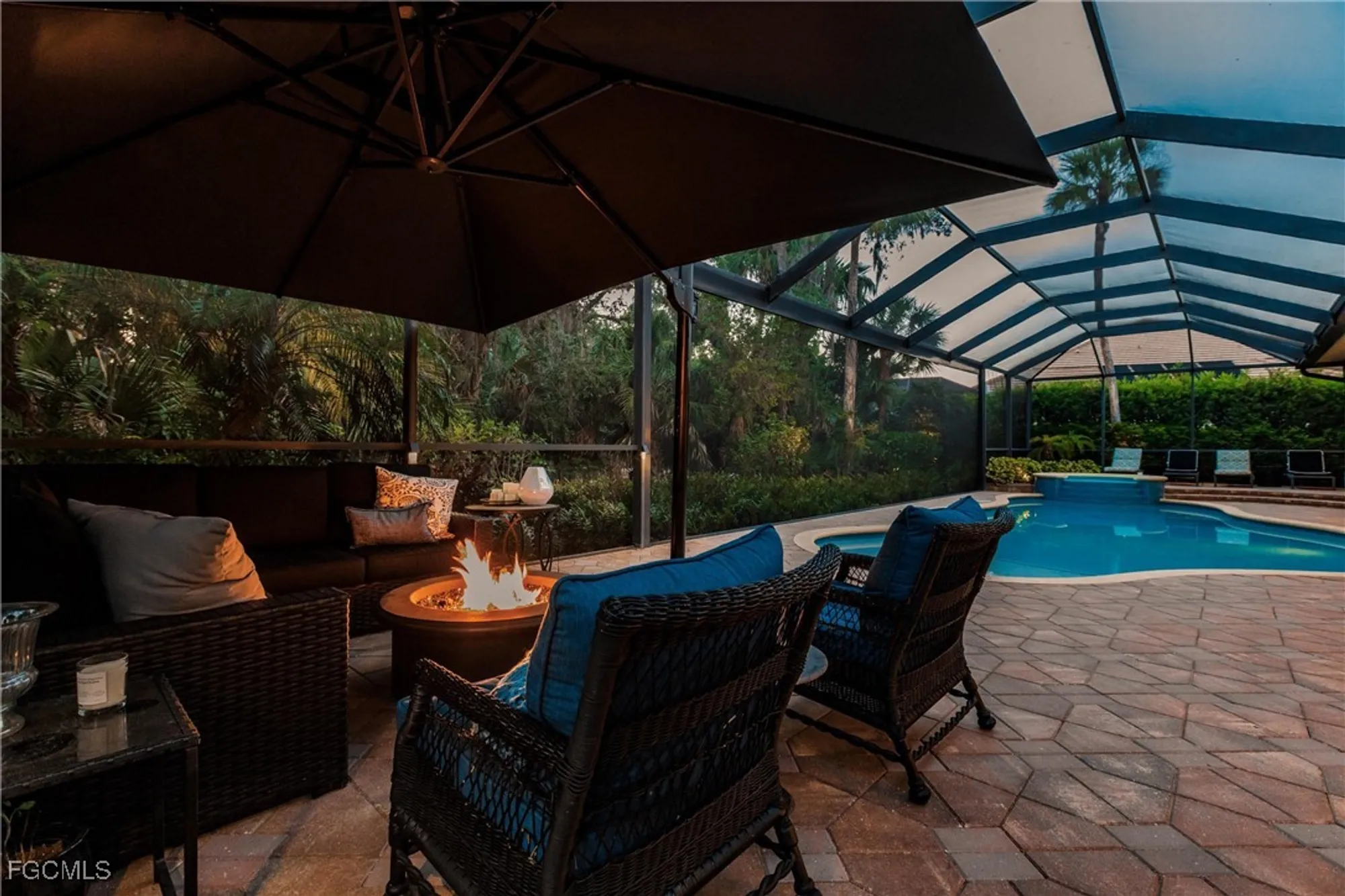 Property Slideshow image 44 of 50 | 3841 river point dr, Fort Myers, FL, 33905